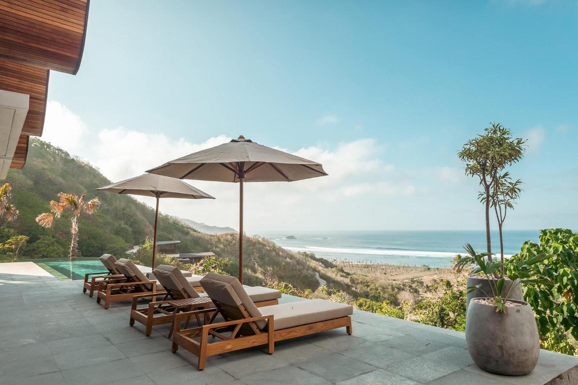 Five Bedroom Villa Nabu with Sea View - Photo 6