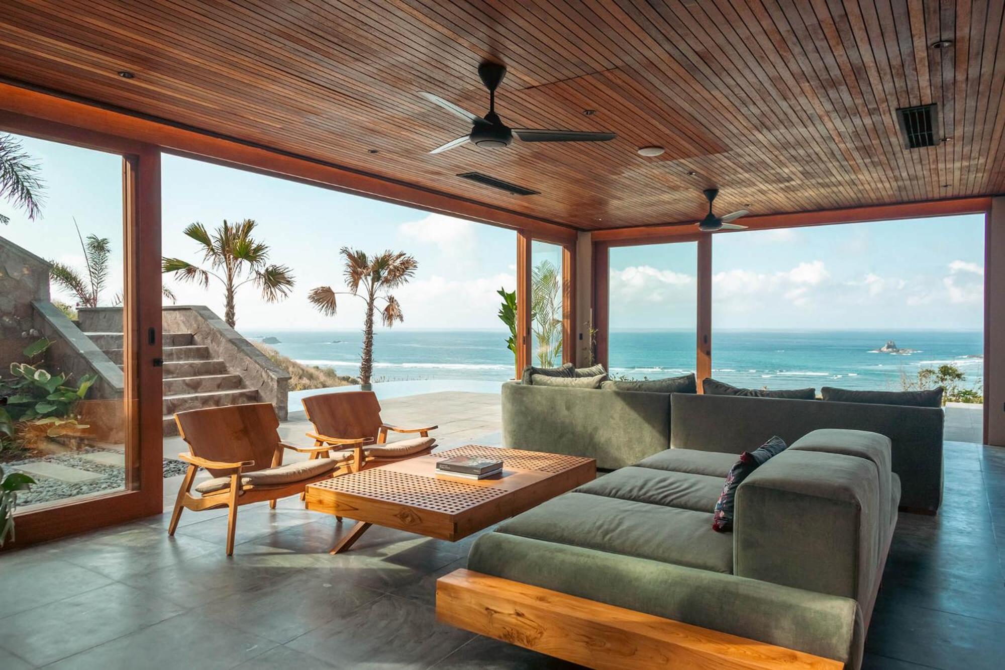 Five Bedroom Villa Nabu with Sea View - Photo 12