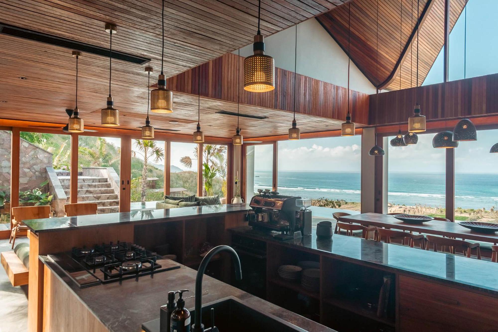 Five Bedroom Villa Nabu with Sea View - Photo 18