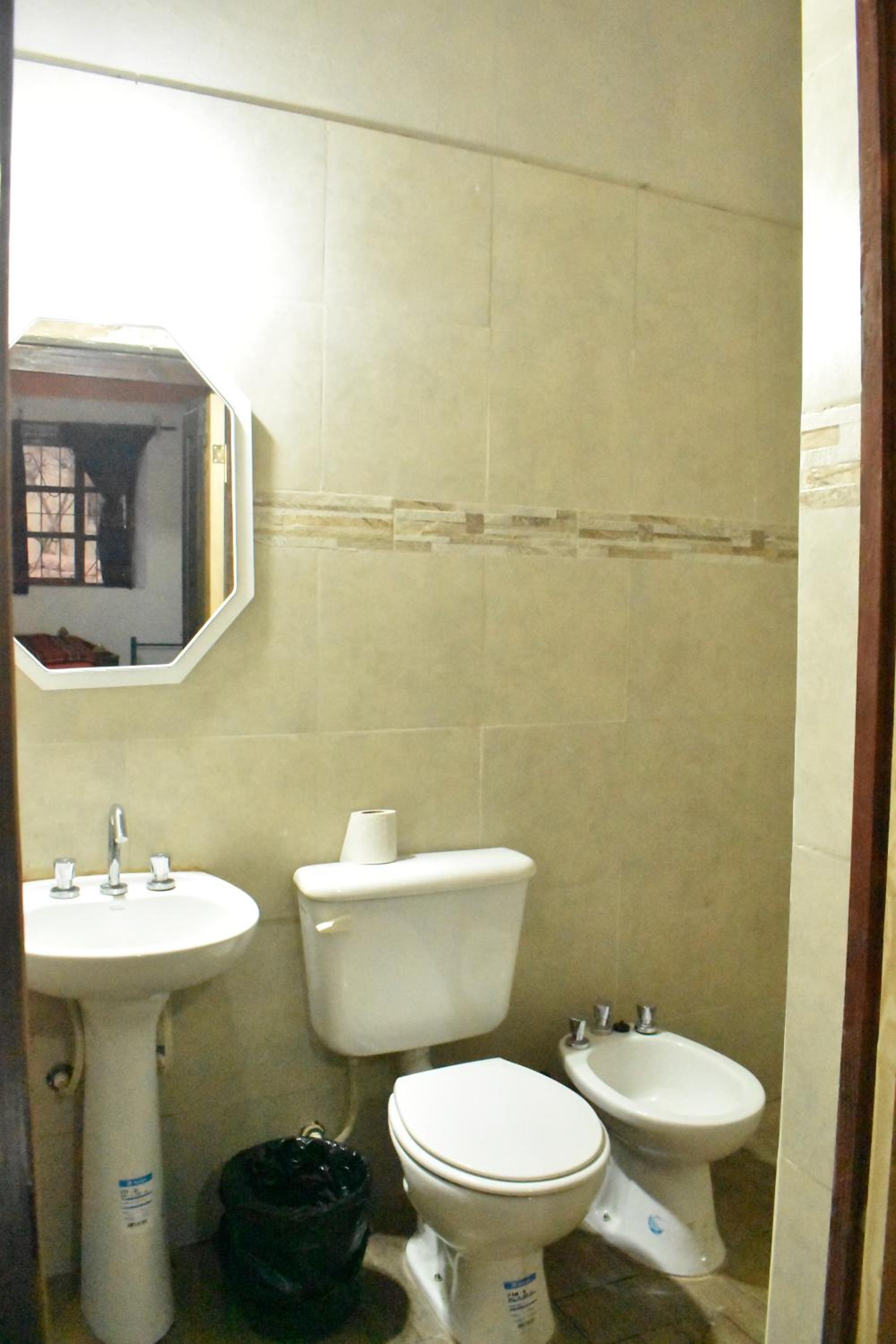 Family Room with Private Bathroom photo 2