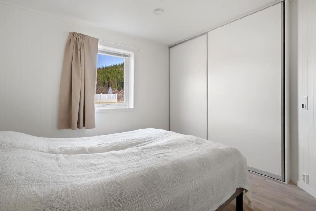Three-Bedroom Villa photo 2