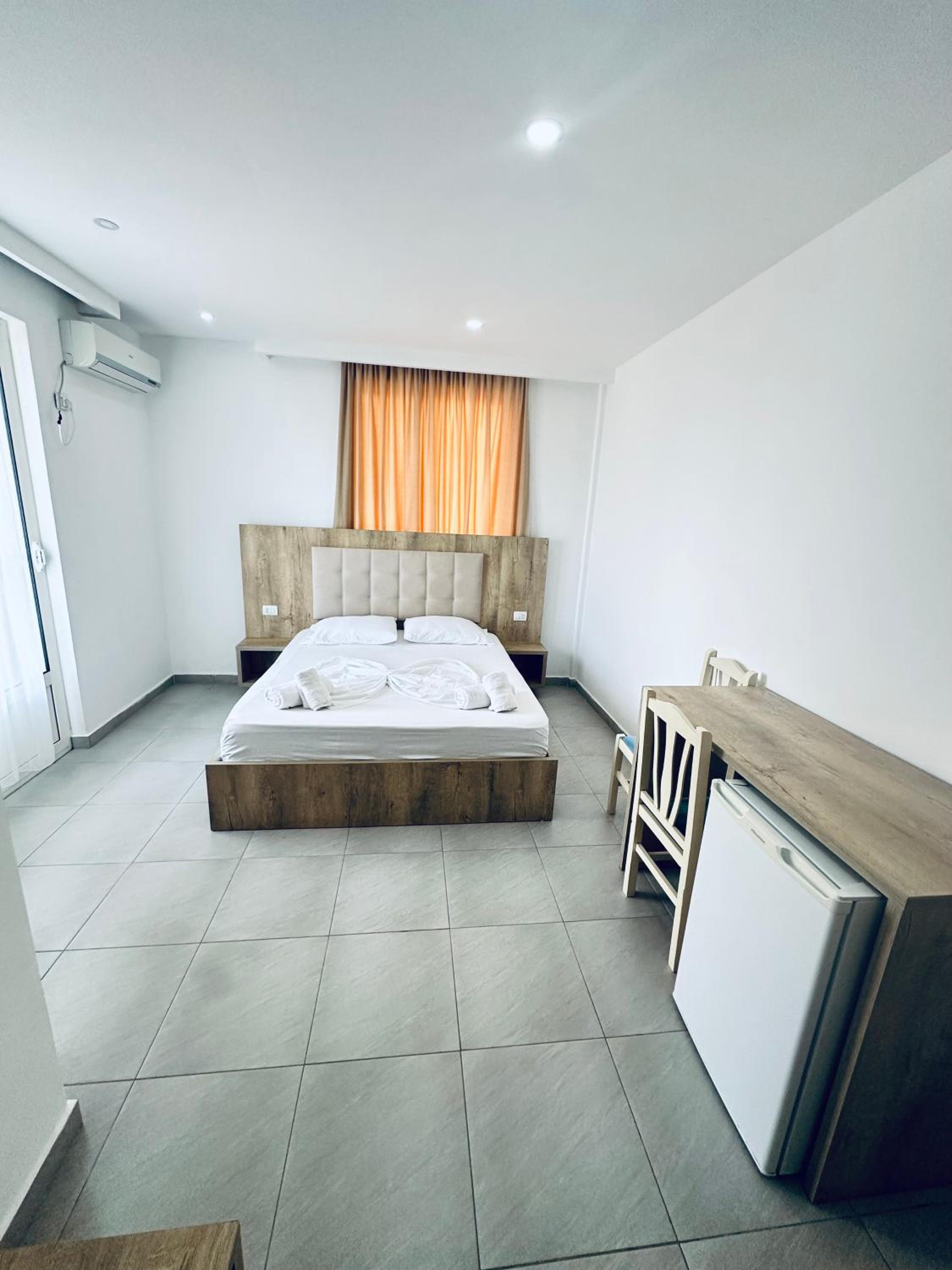 Basic Double Room photo 1