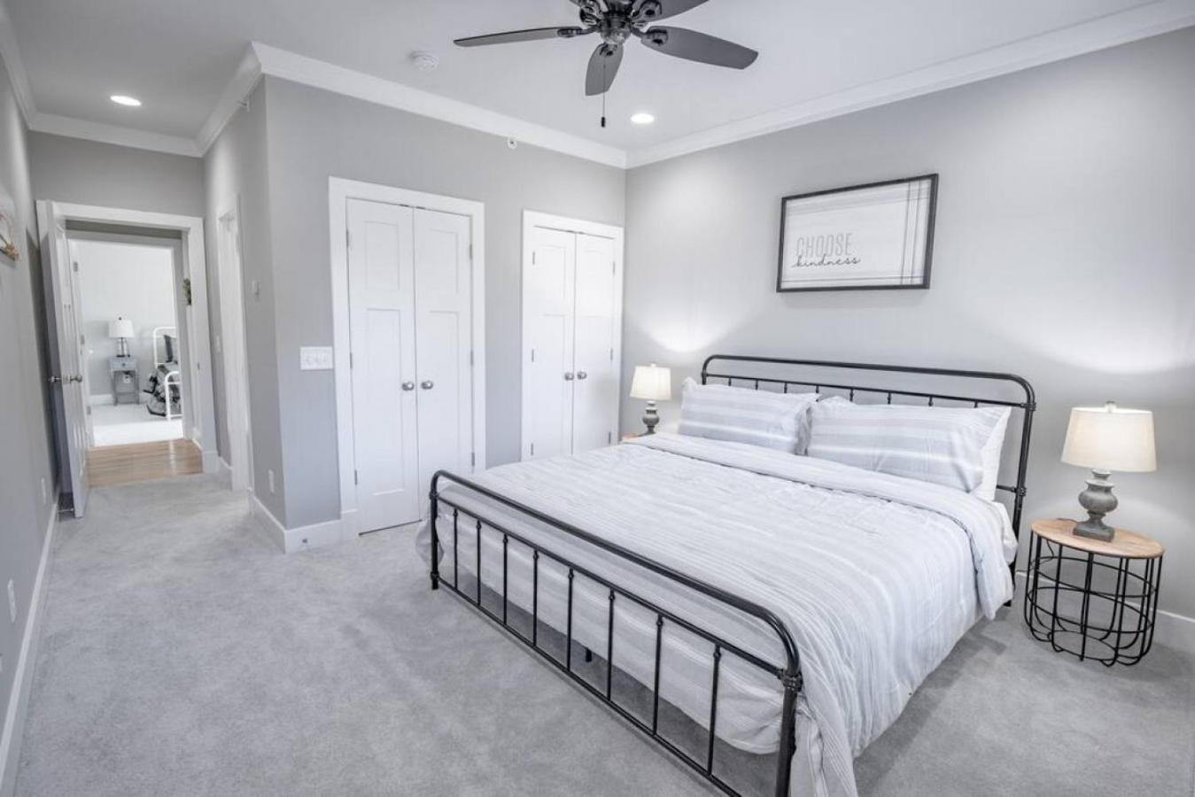 Two-Bedroom House photo 1
