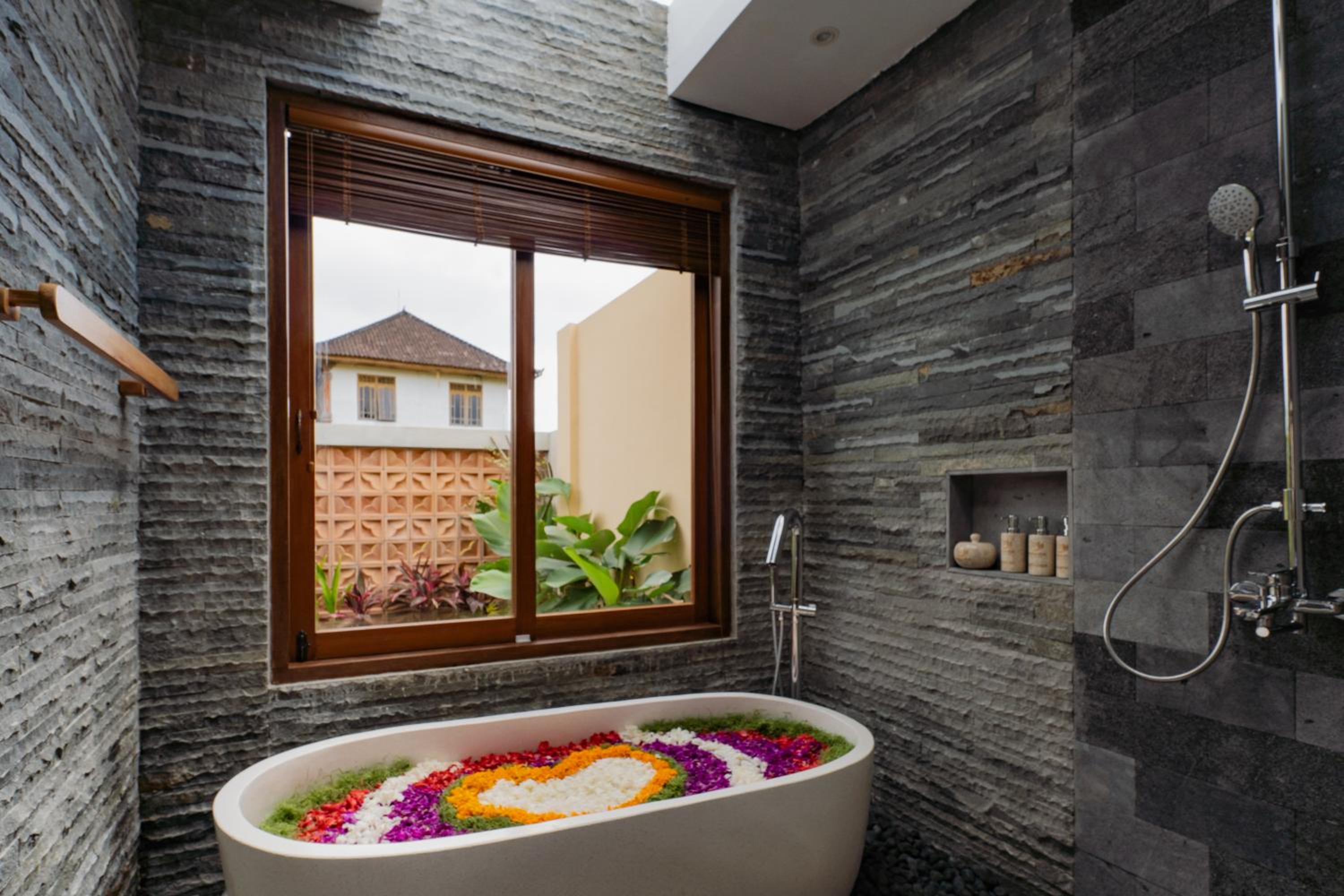 Two-Bedroom Villa with Private Pool  - Photo 16