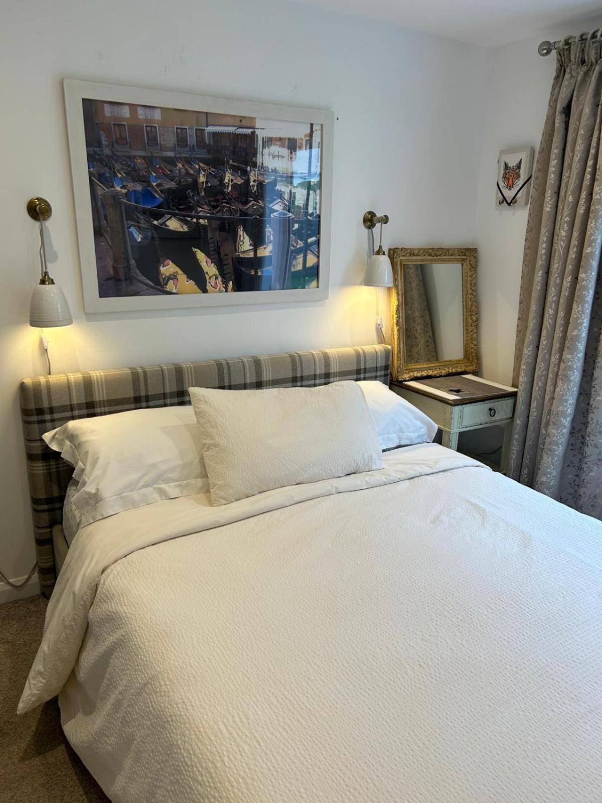 Double Room with Private Bathroom photo 3
