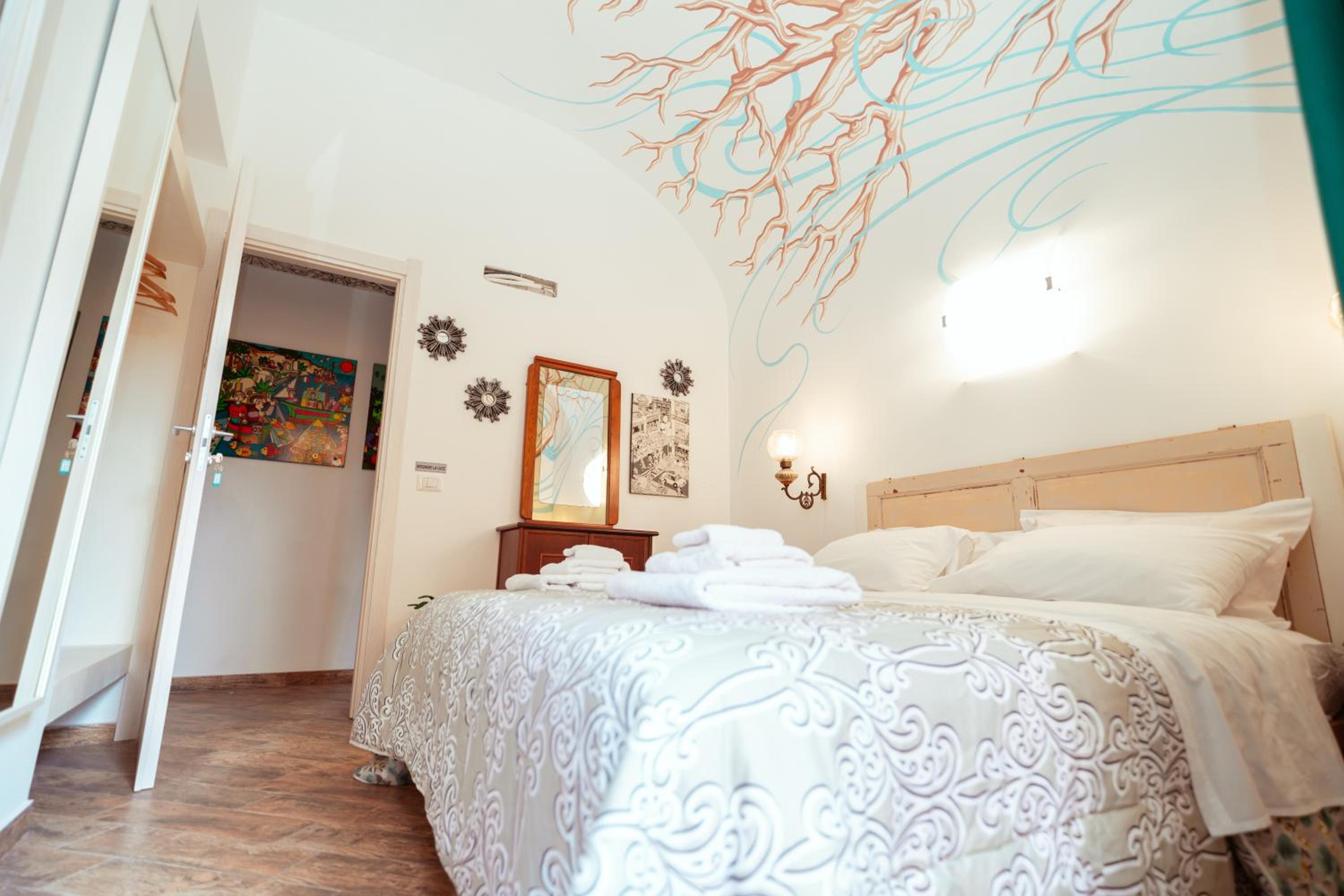 Superior King Room photo 3