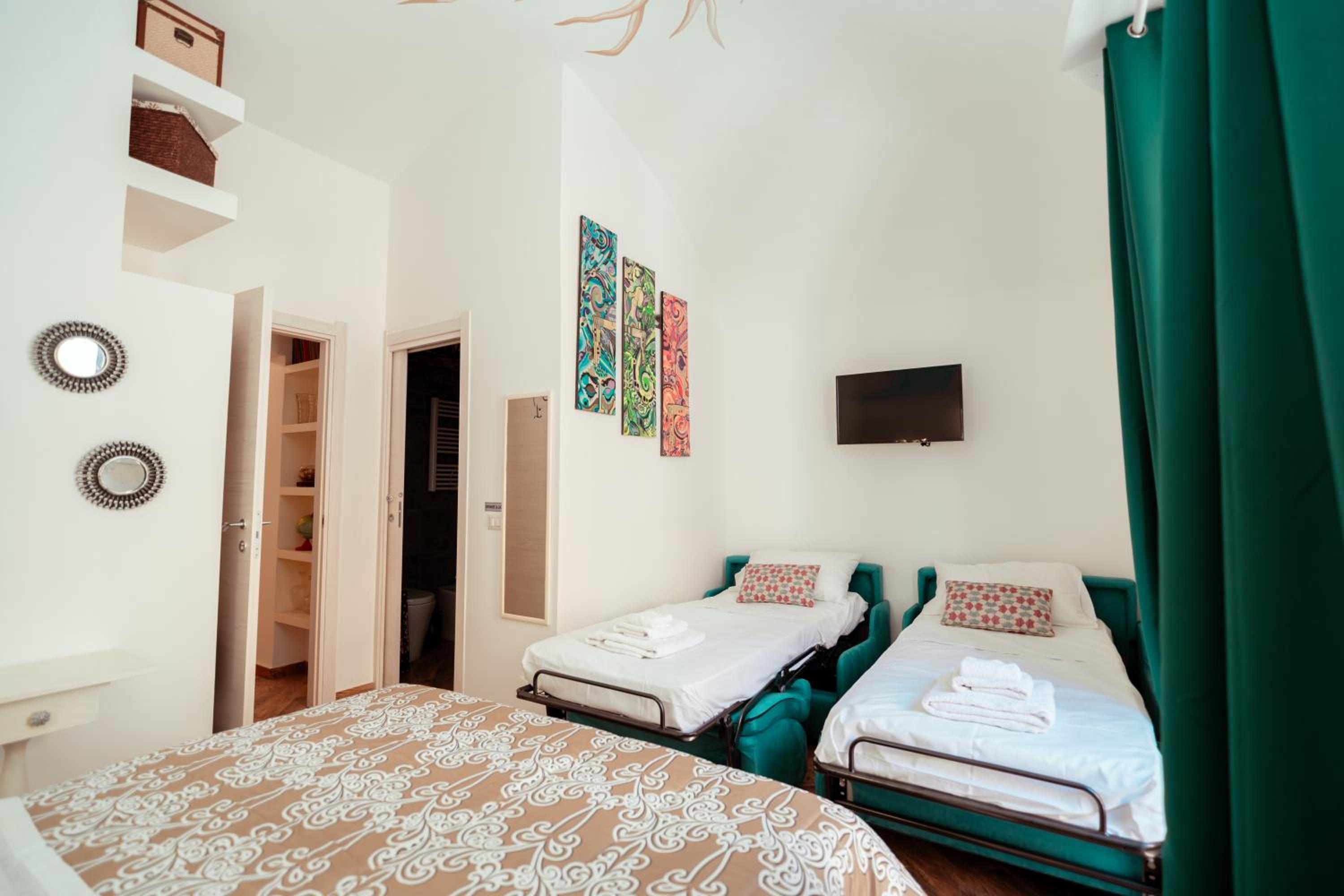 Luxury Quadruple Room photo 1