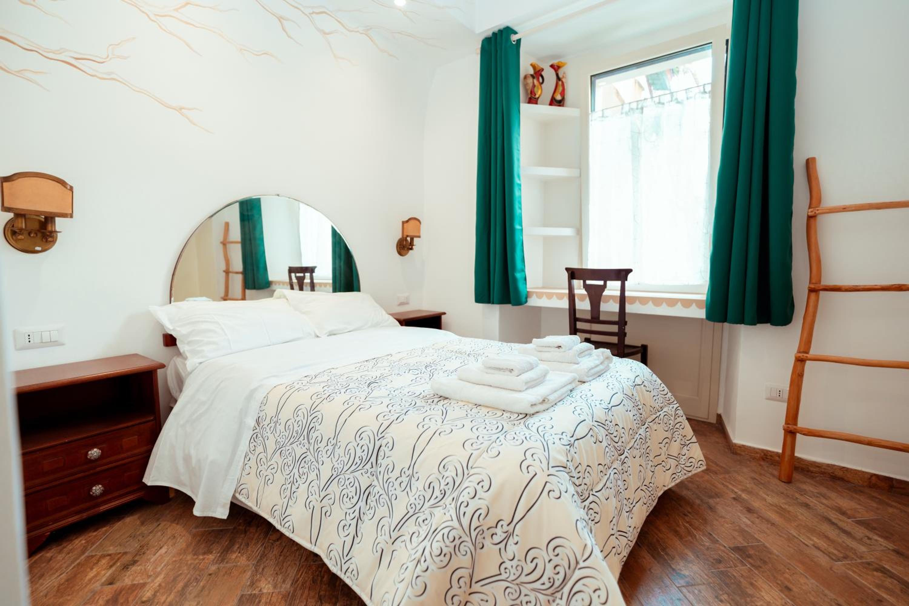 Double Room With Private Bathroom photo 2