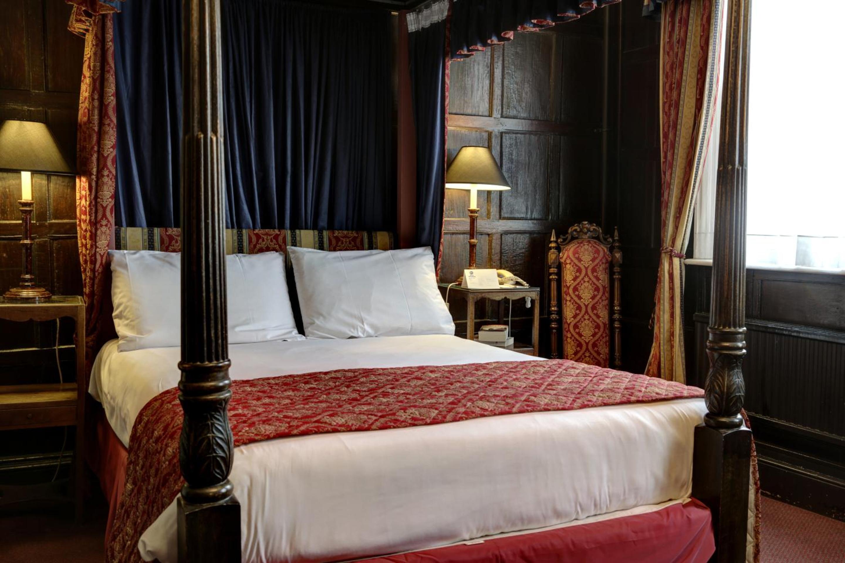 Deluxe Queen Room photo 1