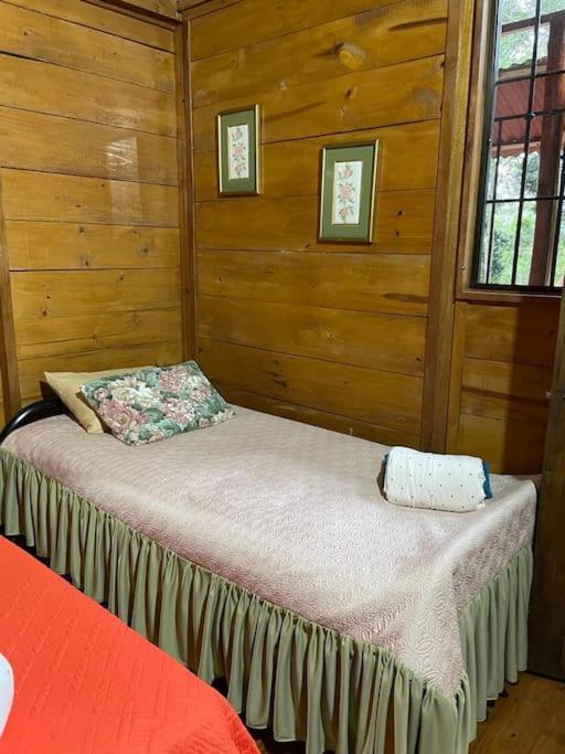 Two-Bedroom House photo 3