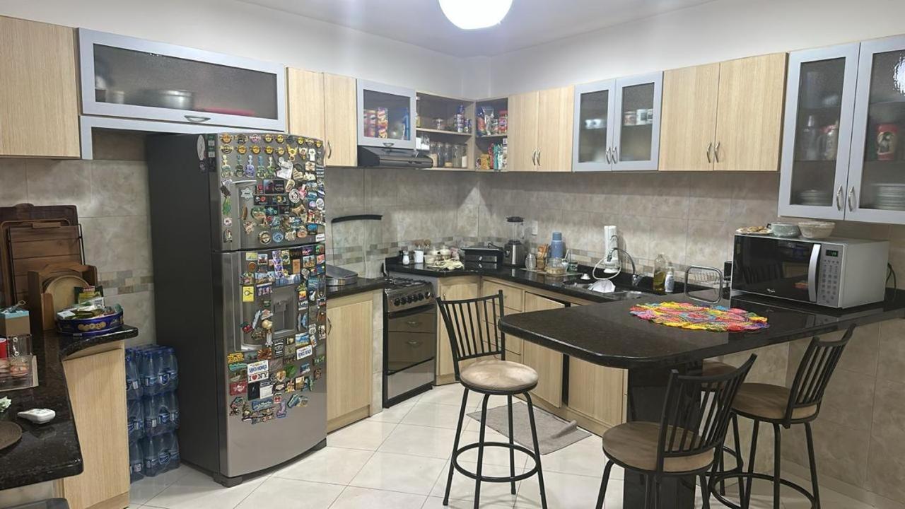 Villa photo 2