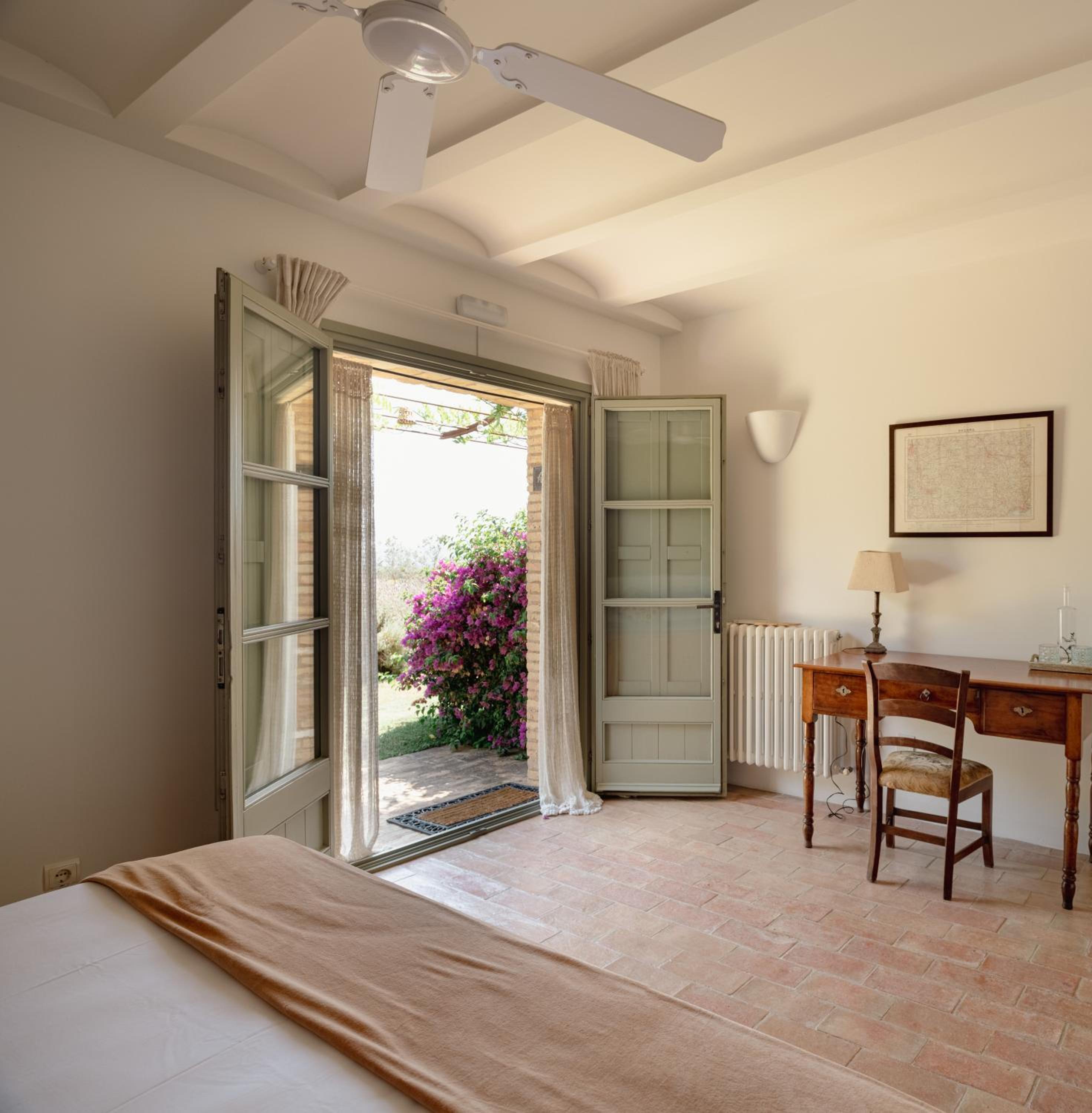 Double or Twin Room with Garden View photo 3