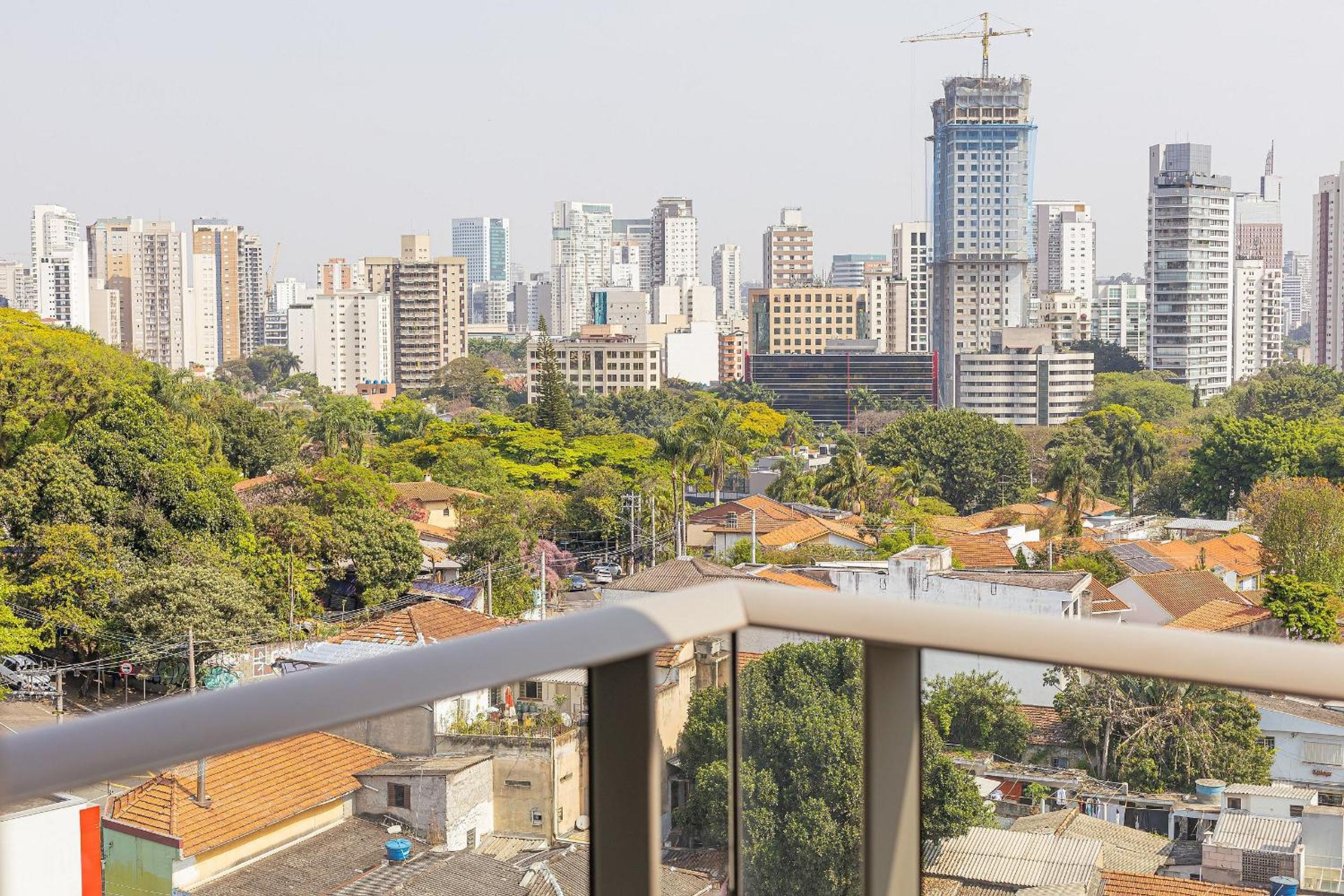 Apartment with View - Photo 12