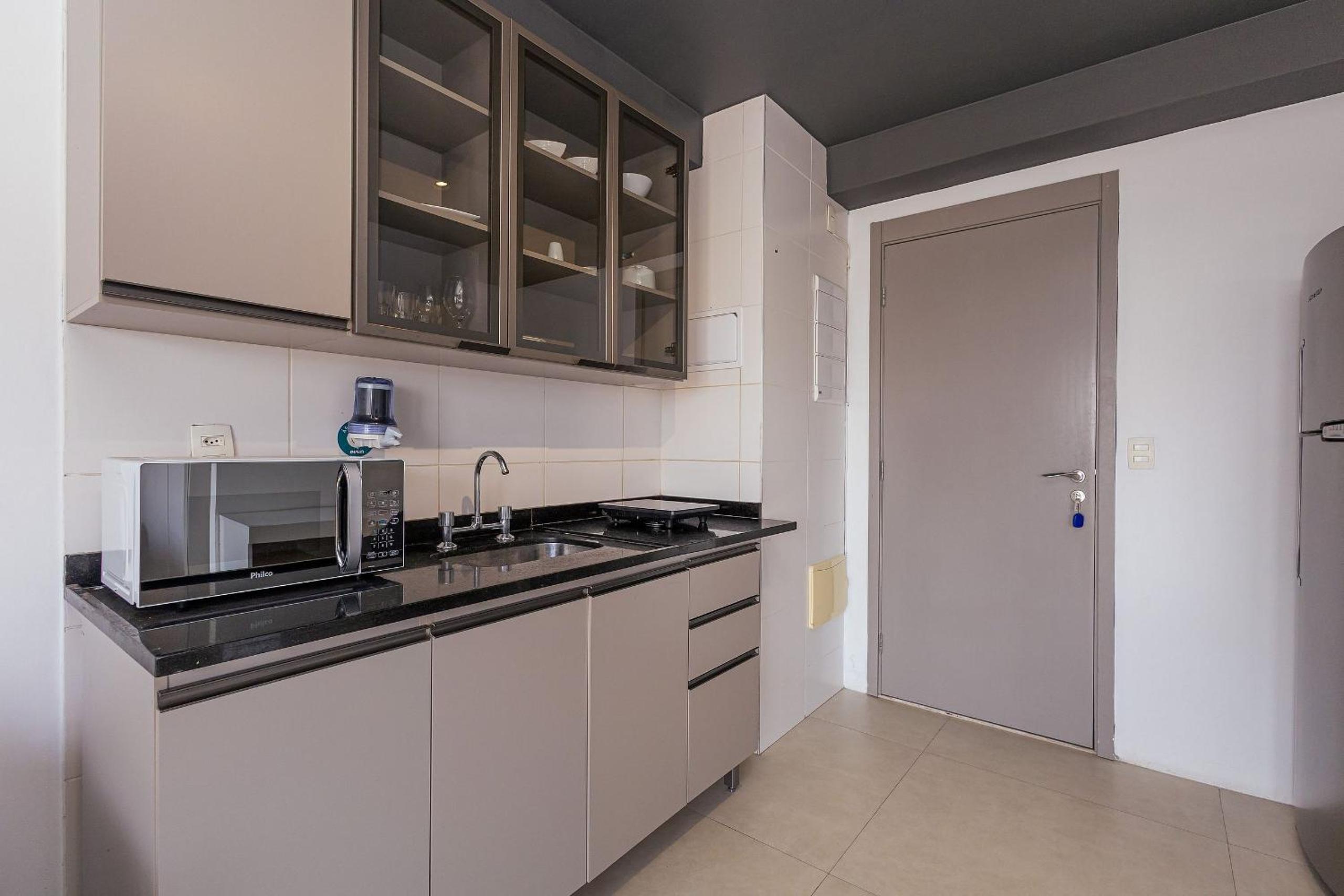 Apartment with View - Photo 13