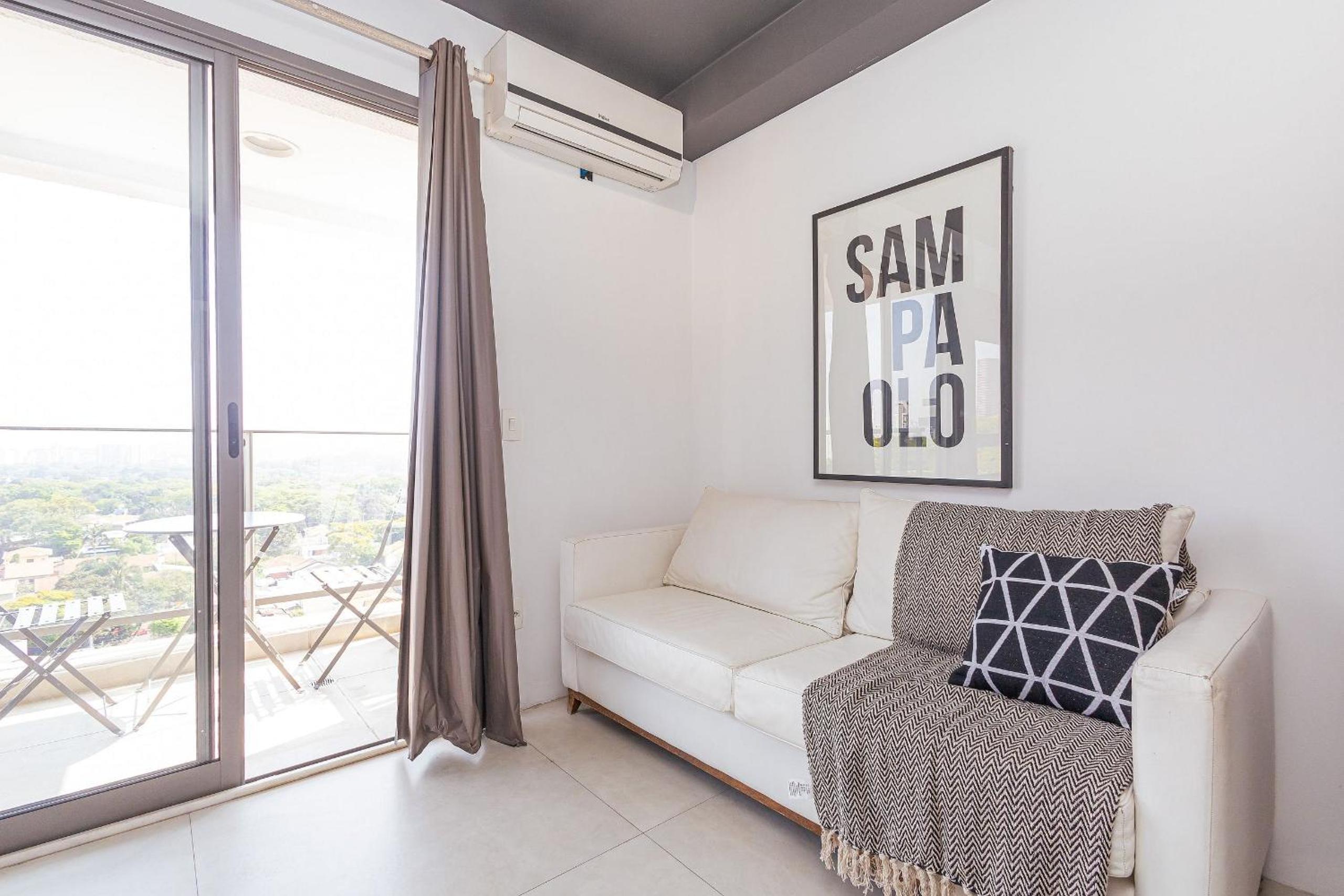 Apartment with View - Photo 15