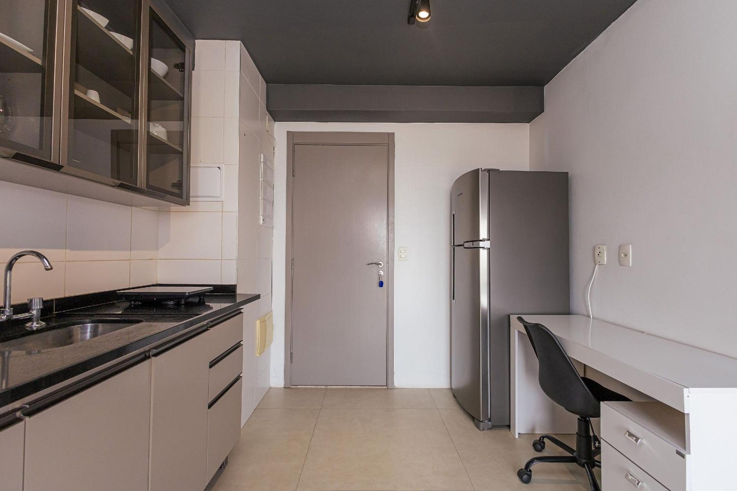 Apartment with View - Photo 16