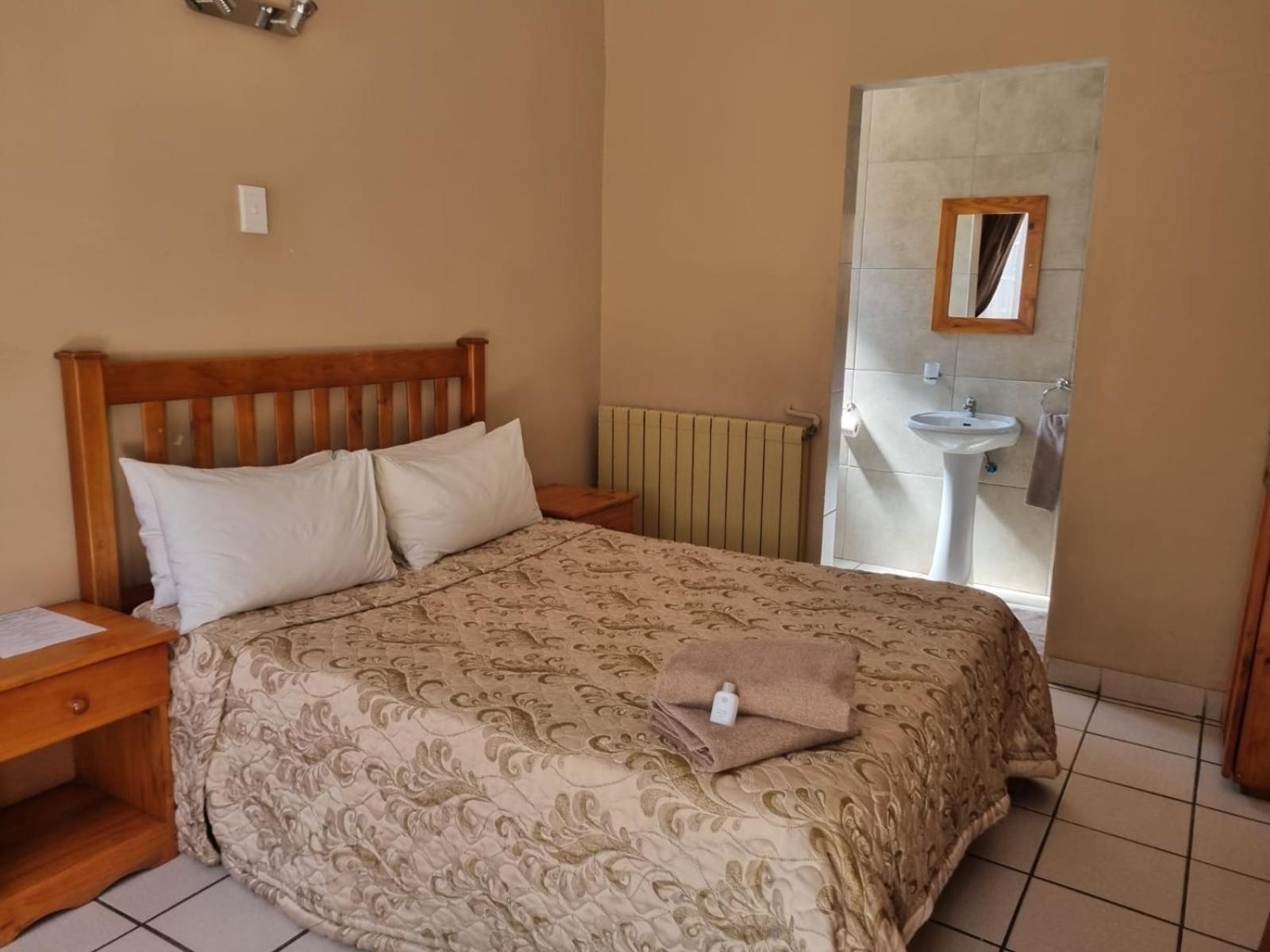 Standard Single/Double Room - Photo 2