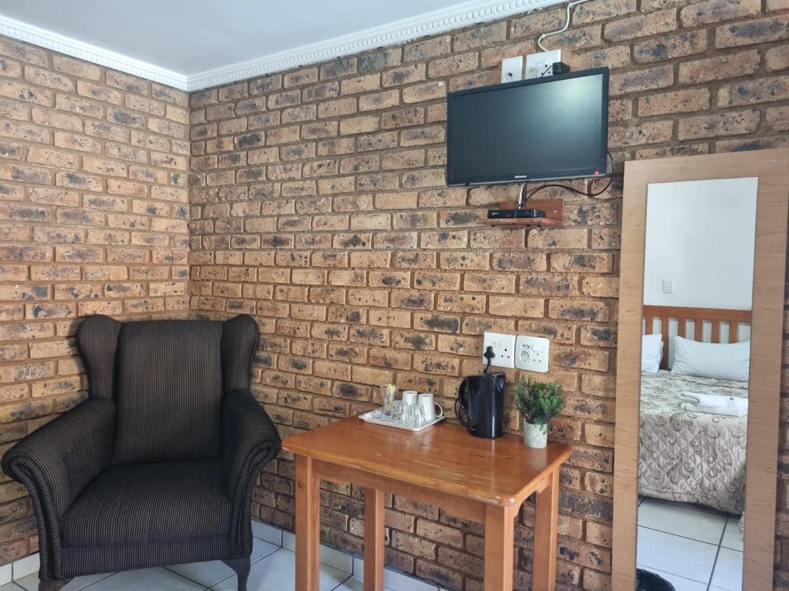 Standard Single/Double Room - Photo 7