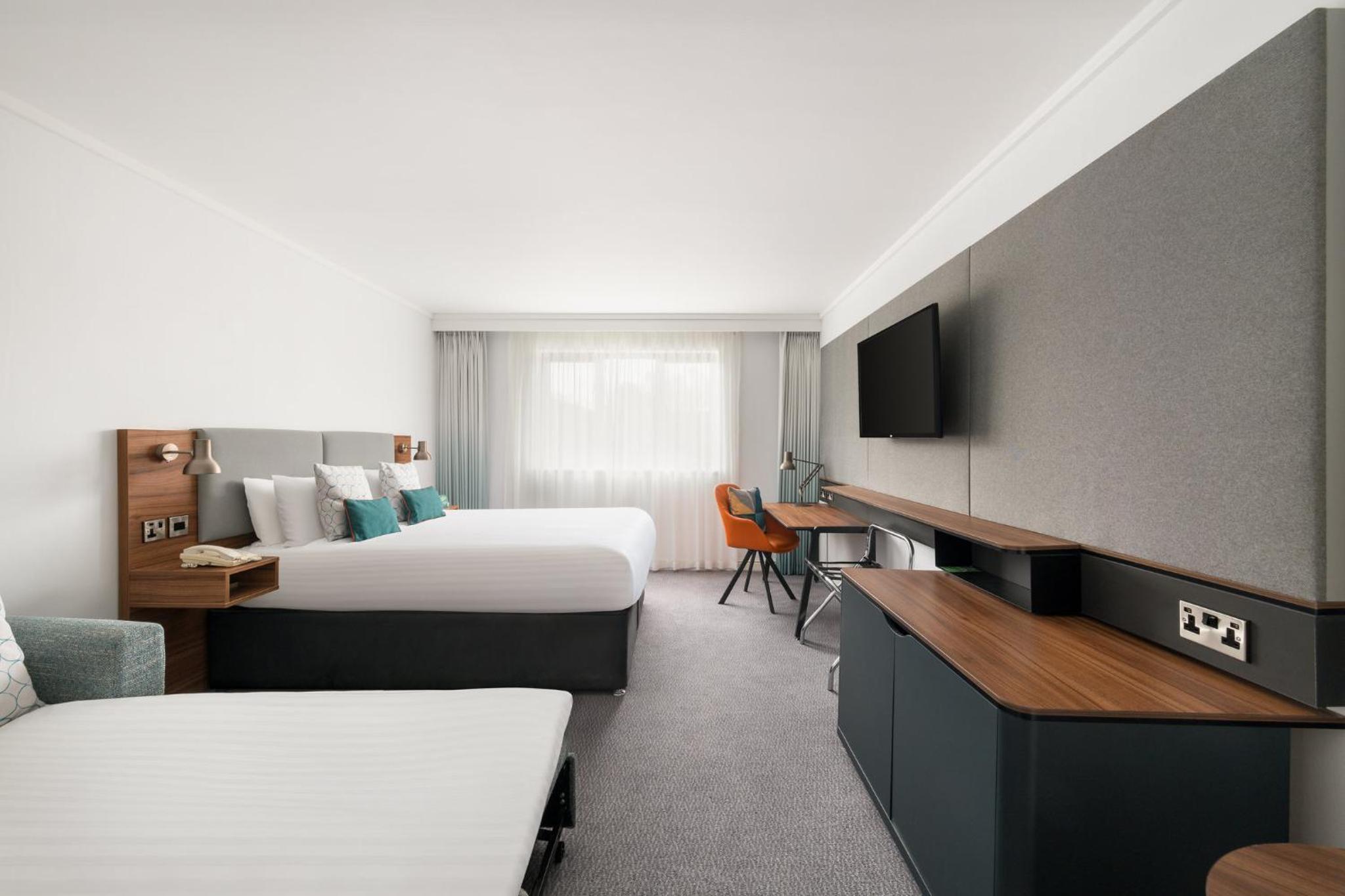 Standard Double Room with Sofa Bed - Photo 5