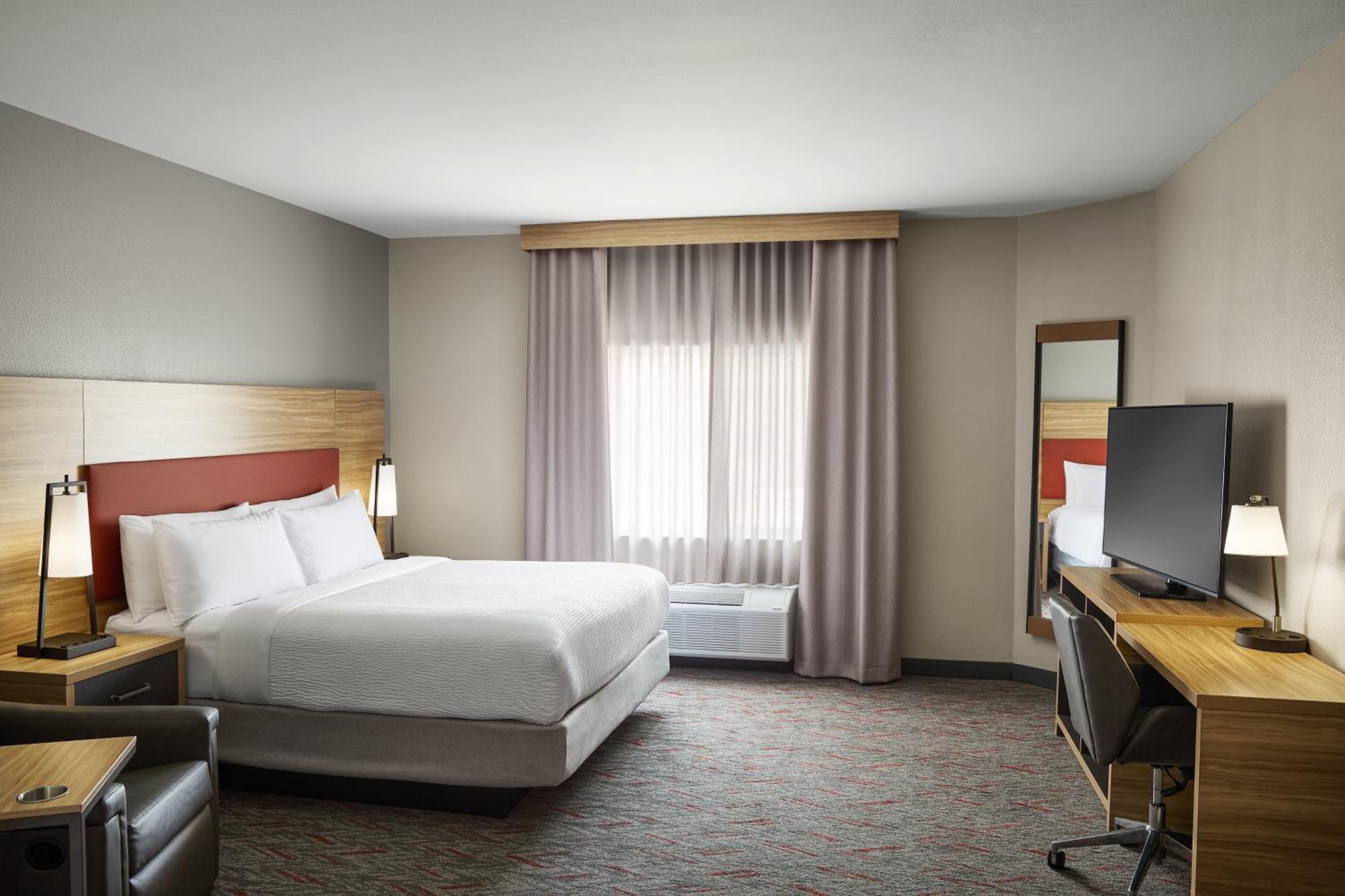 King Studio Suite - Photo 1