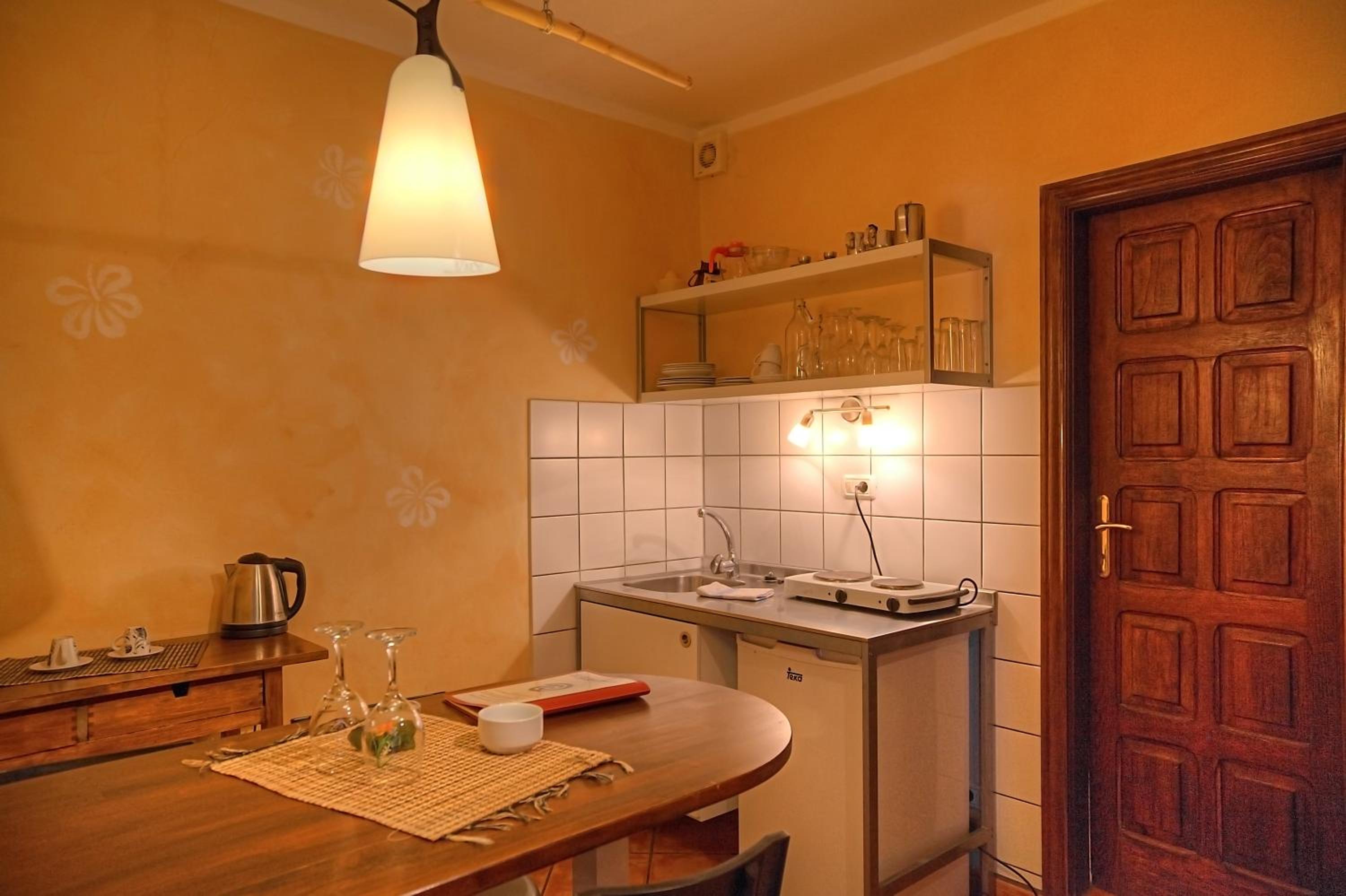 One-Bedroom Apartment with Sea View photo 3