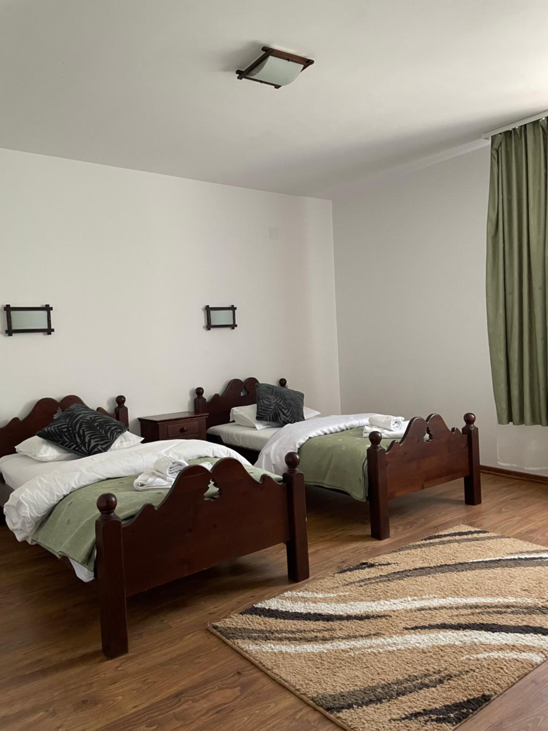 Villa photo 2
