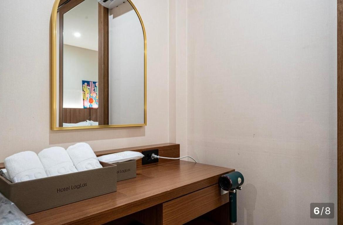 Deluxe Room - Photo 7