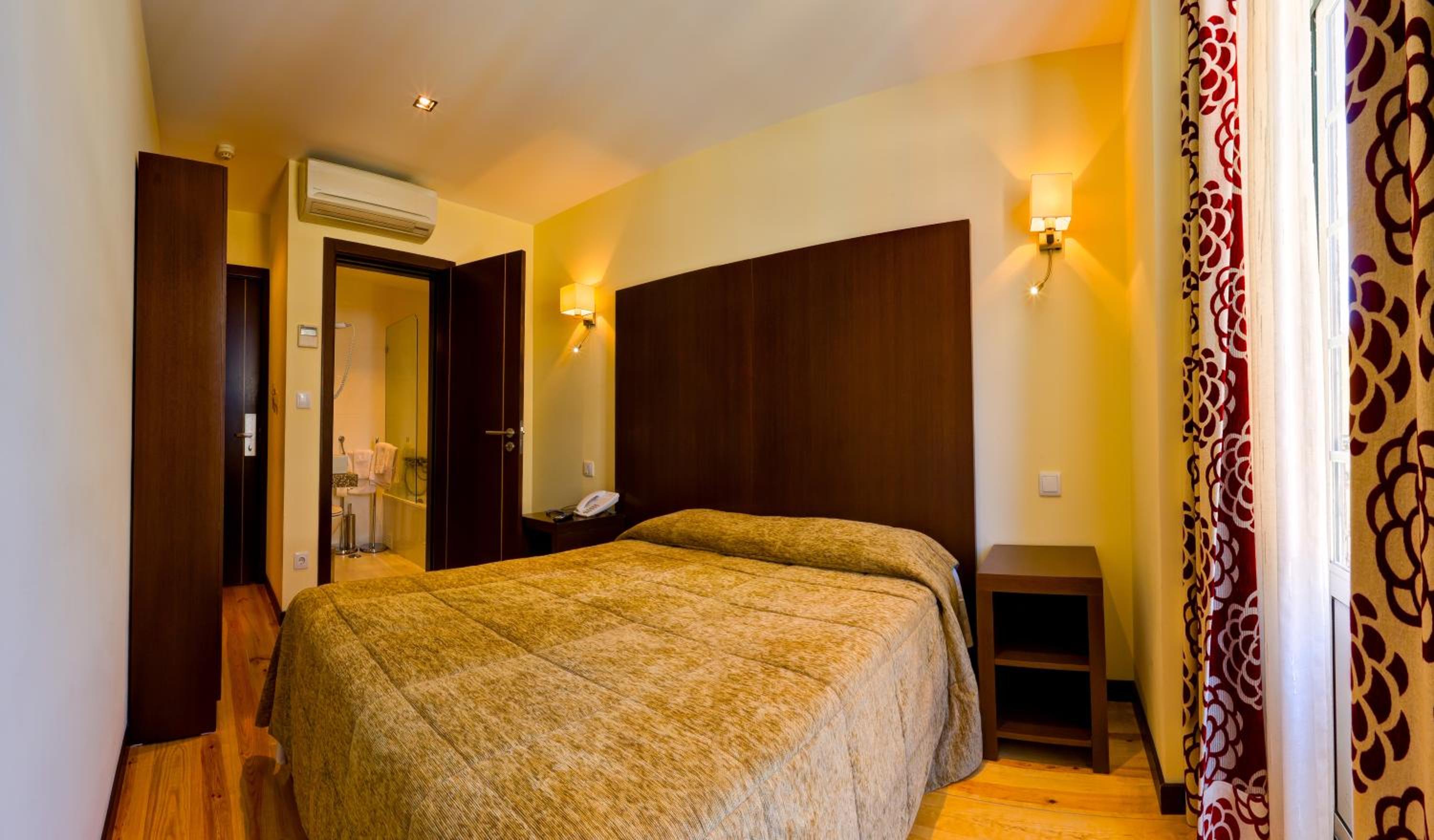 Twin Room - Photo 4