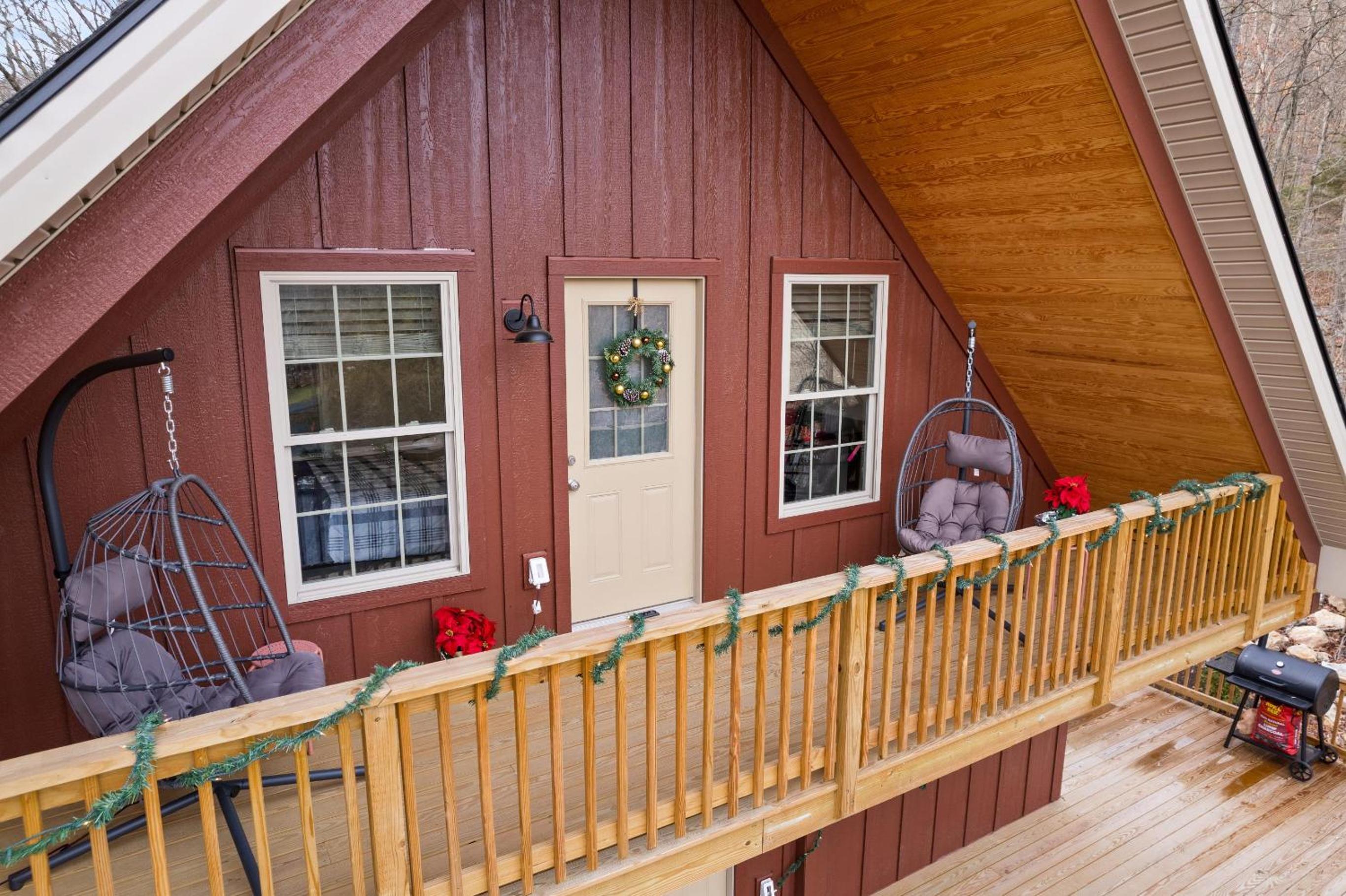 Five-Bedroom House photo 2