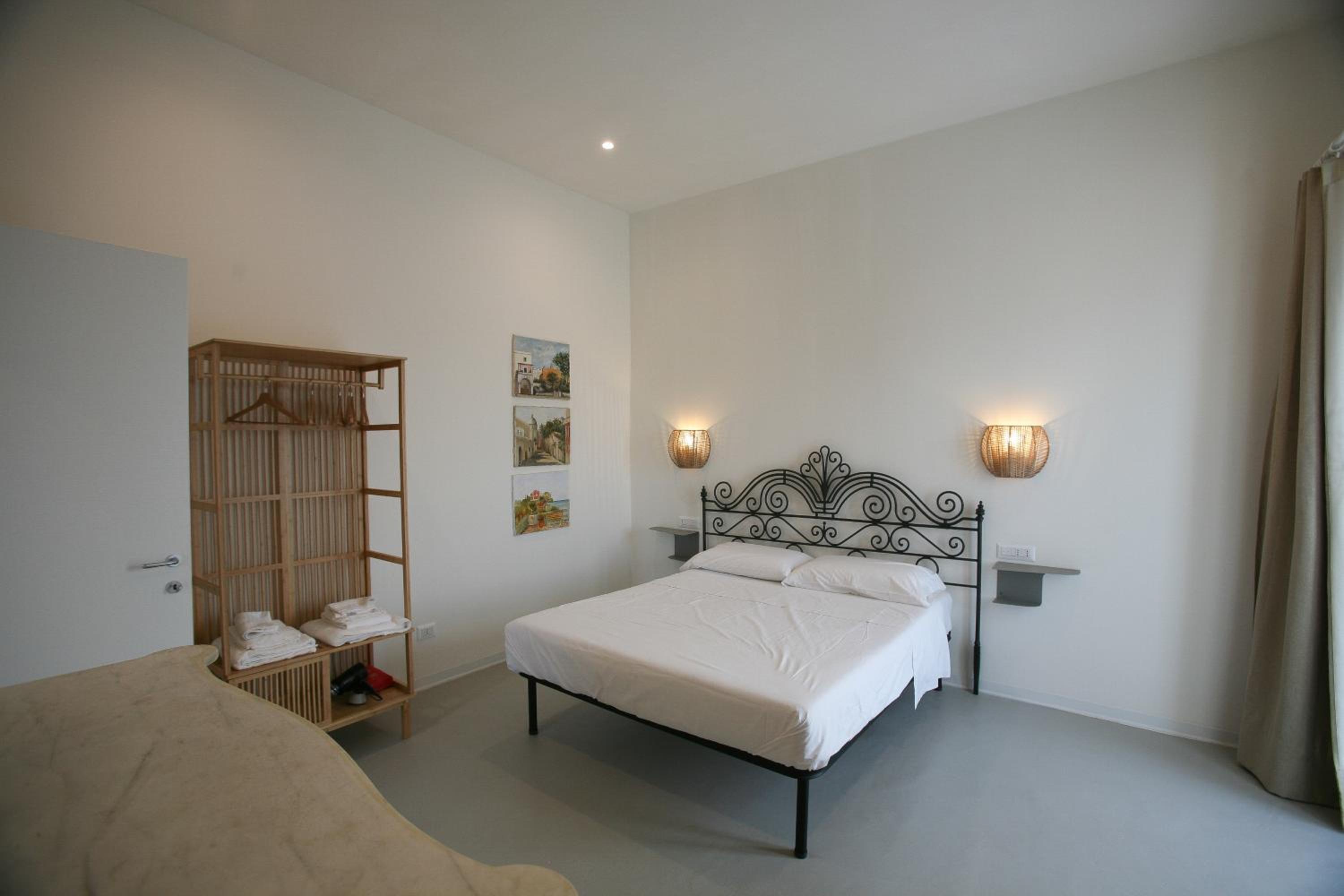 One-Bedroom Apartment with Sea View and Terrace photo 2