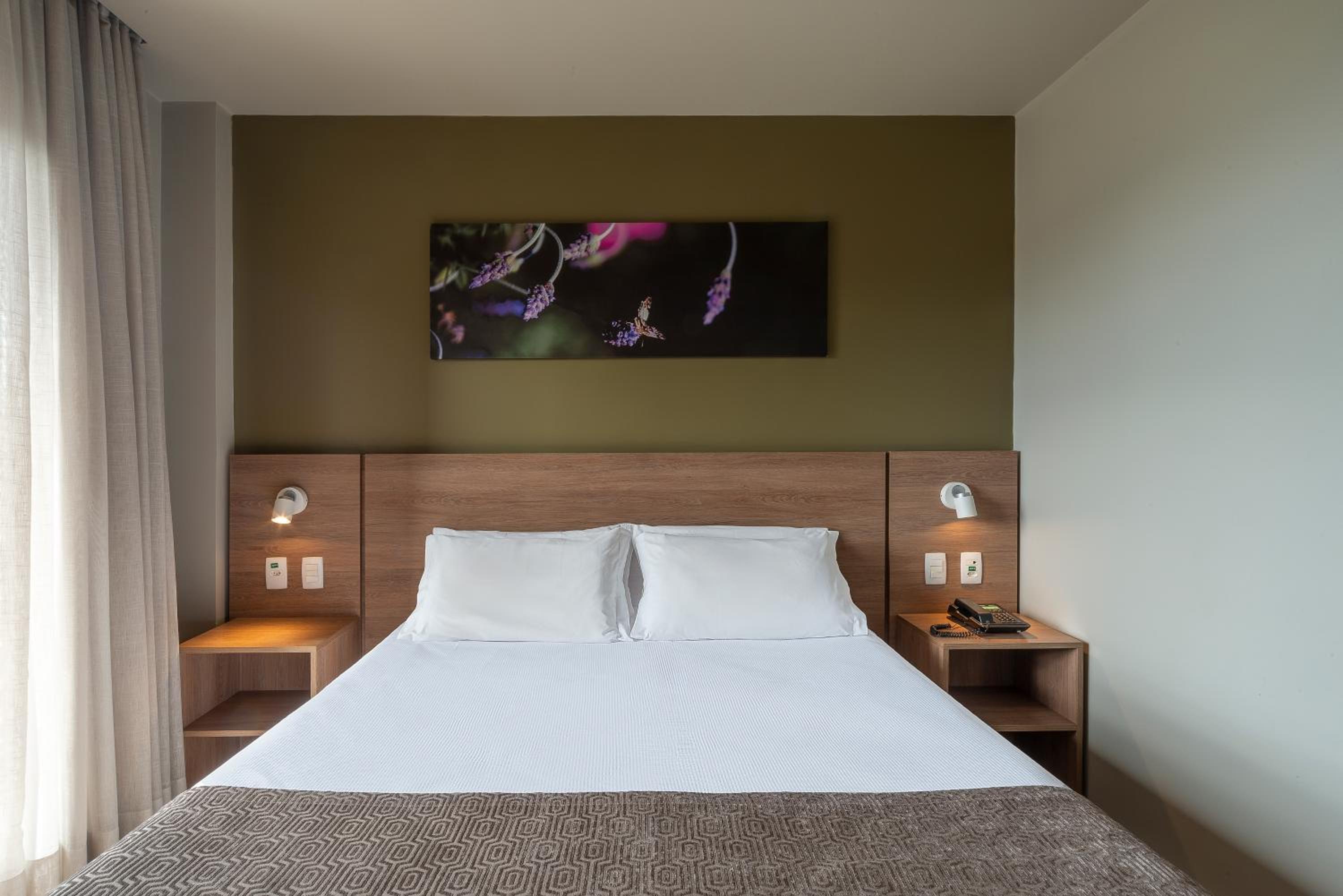 Double Room with View