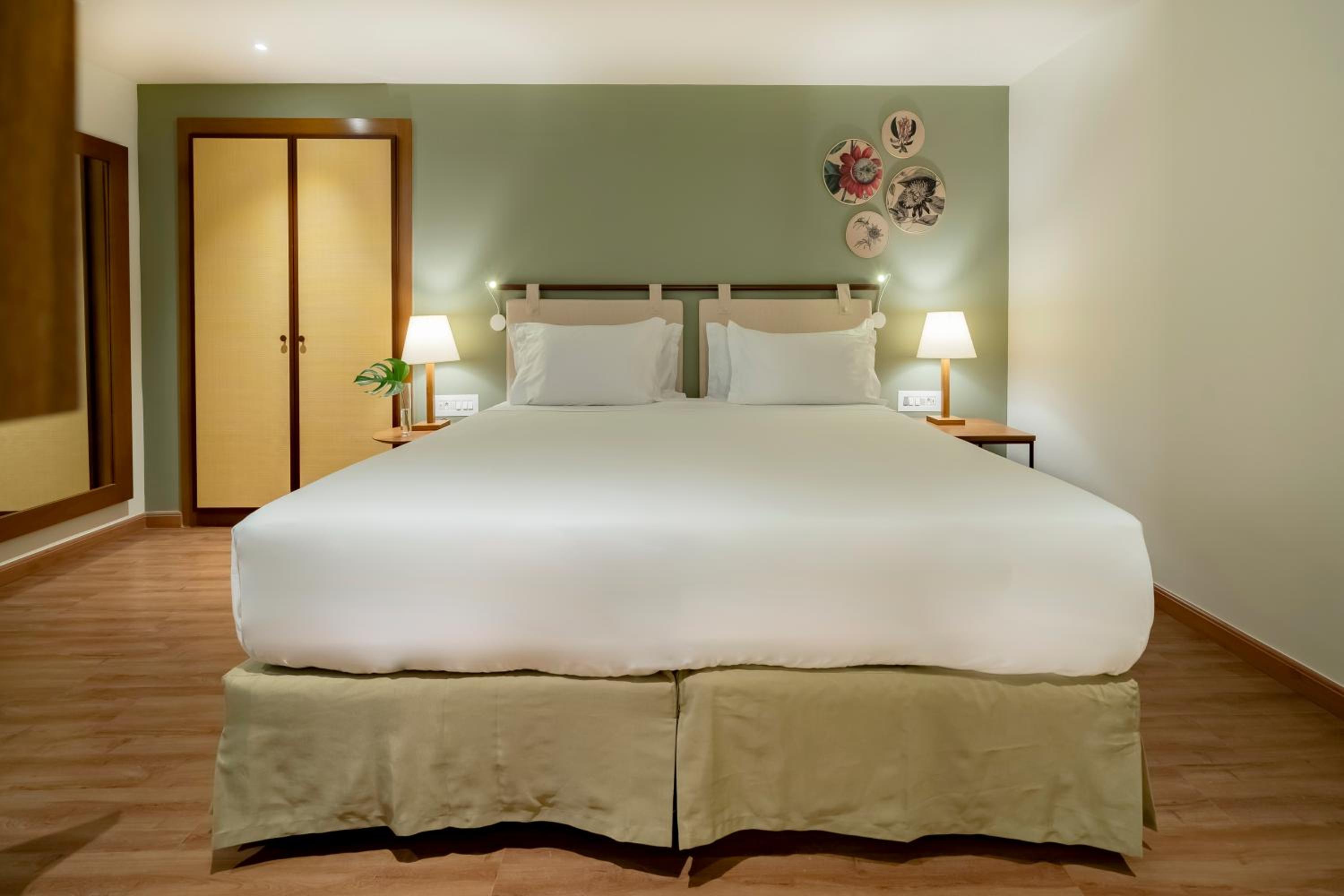 Superior Double Room - Photo 4