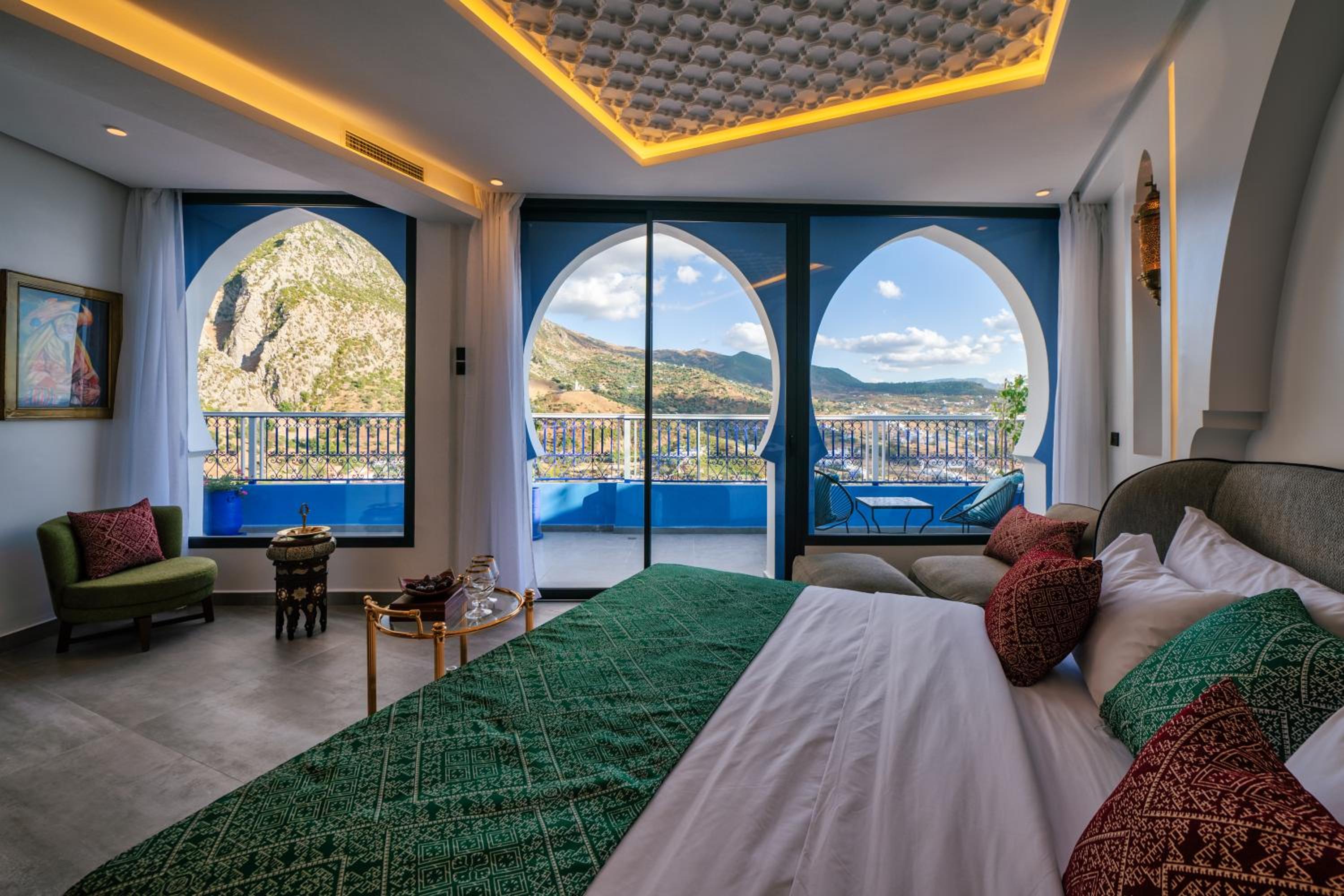 Suite with Terrace - Photo 2