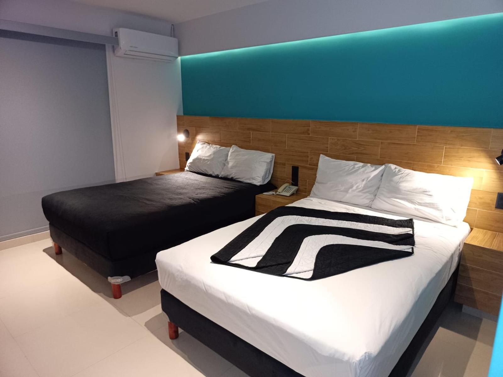 Deluxe Double Room - Photo 36