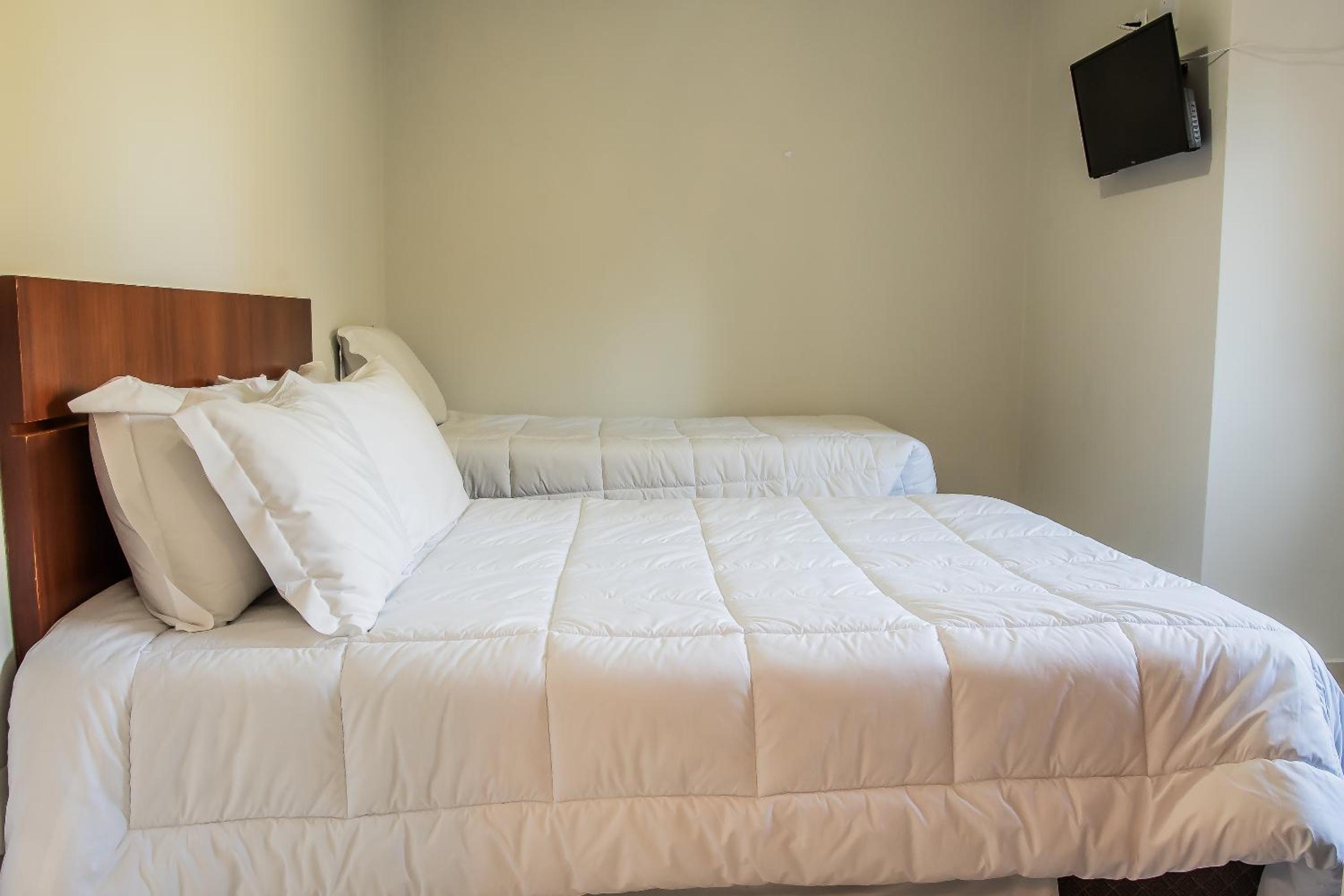Triple Room - Photo 2