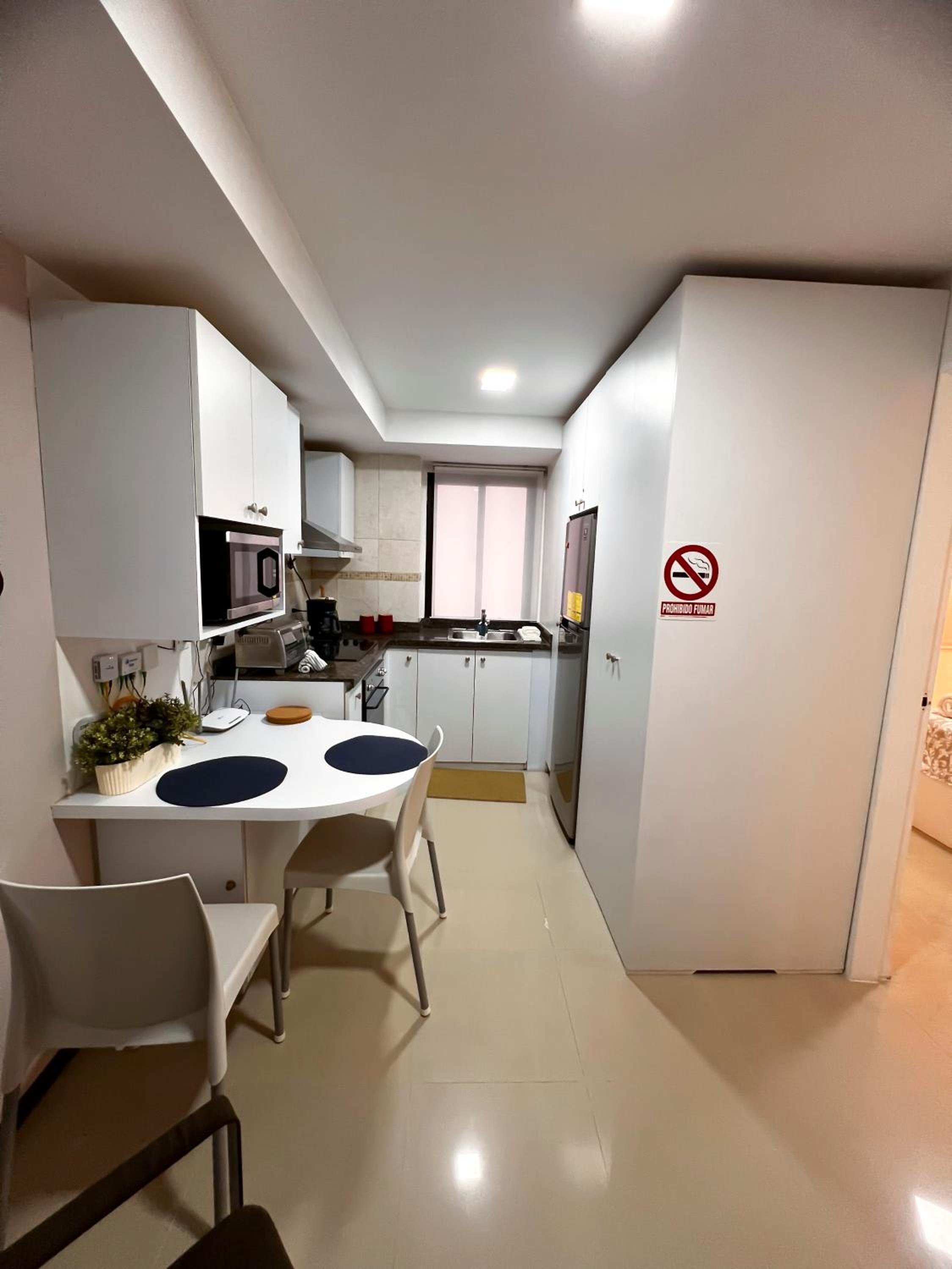 One-Bedroom Apartment photo 2