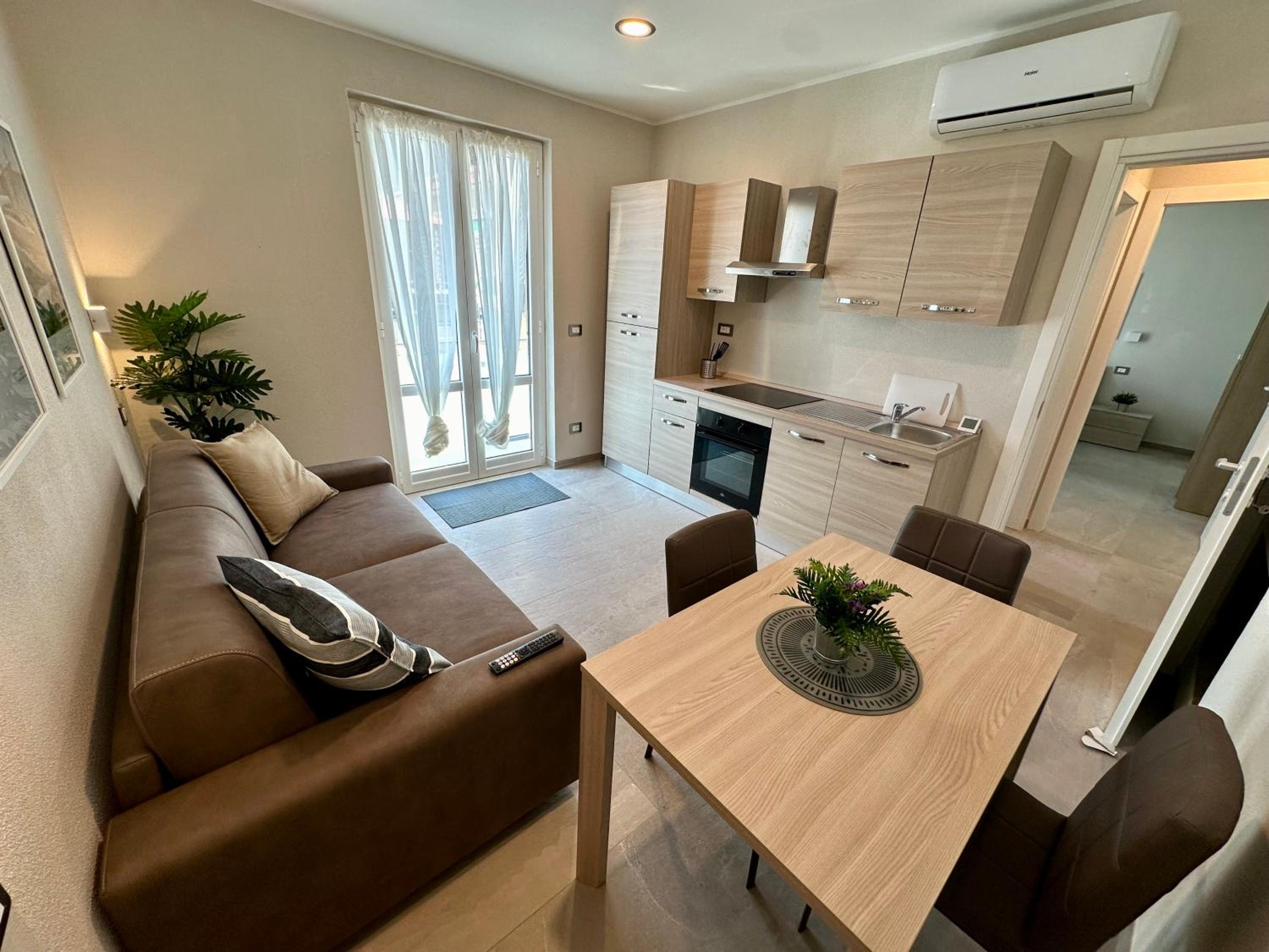 Apartment photo 1