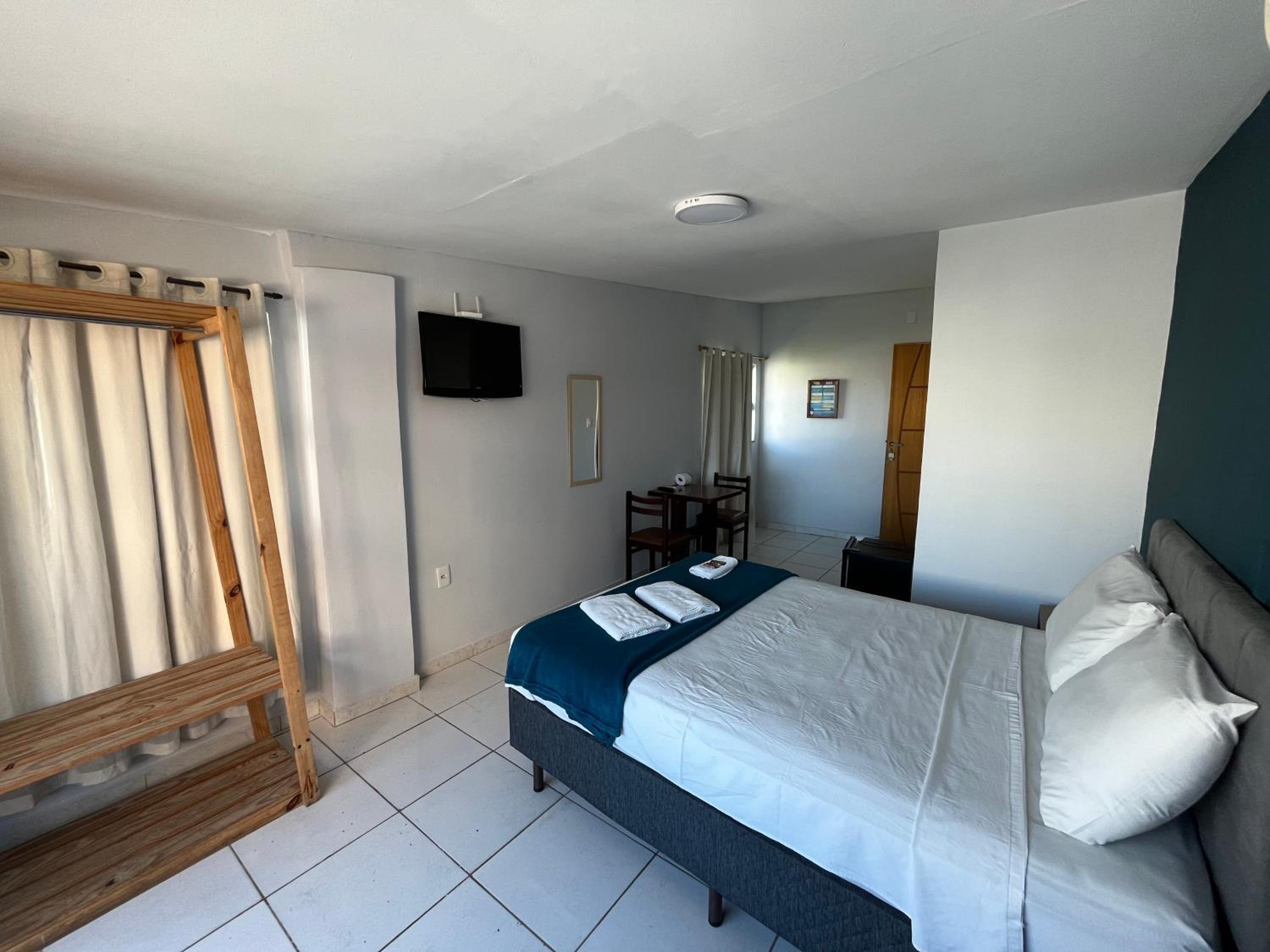 Double Room with Air Conditioner photo 2