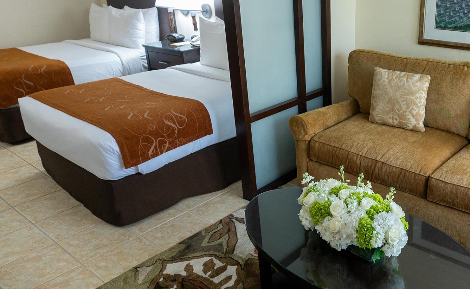 Double Suite with Two Double Beds - Non-Smoking - Photo 3