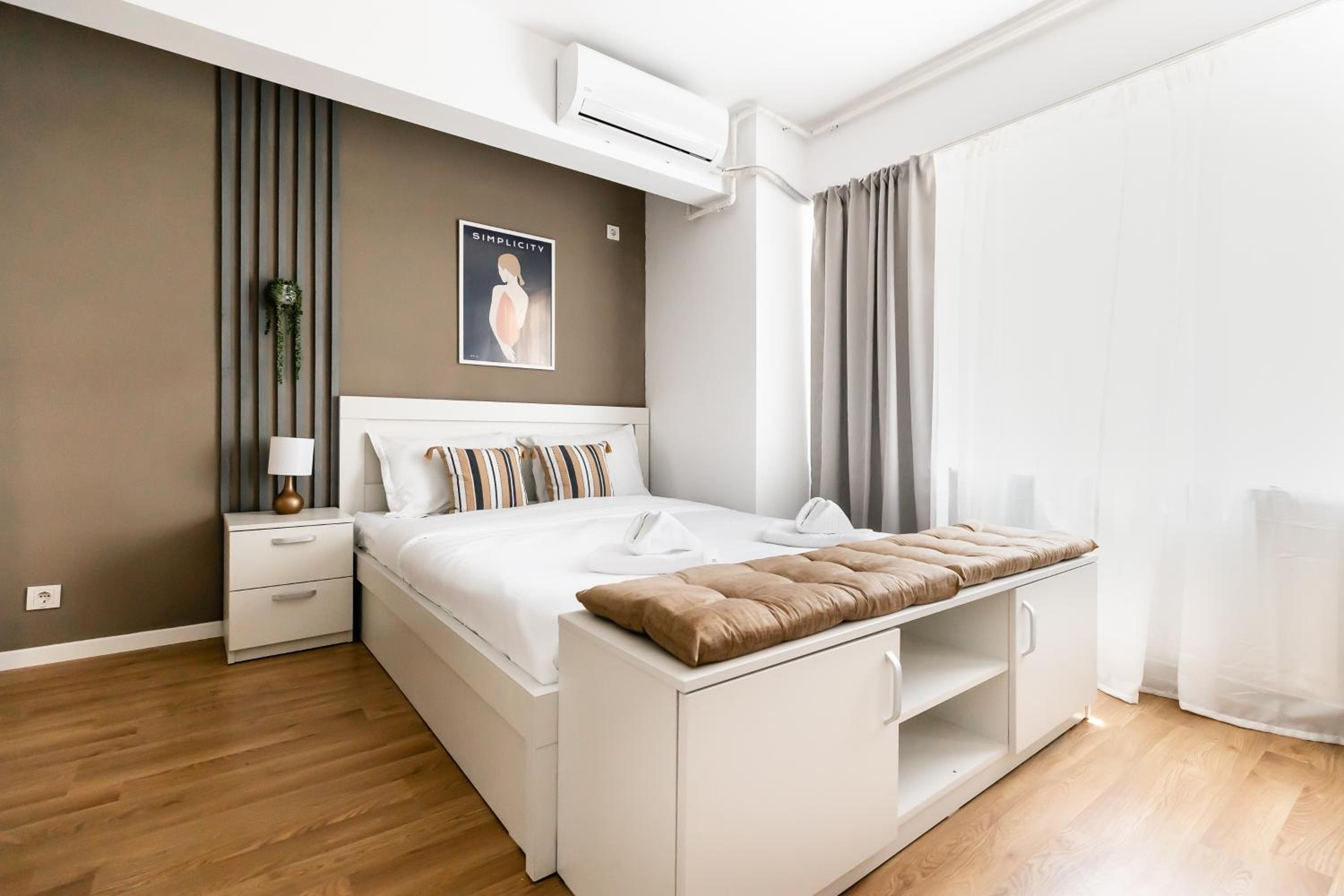Studio Apartment photo 3