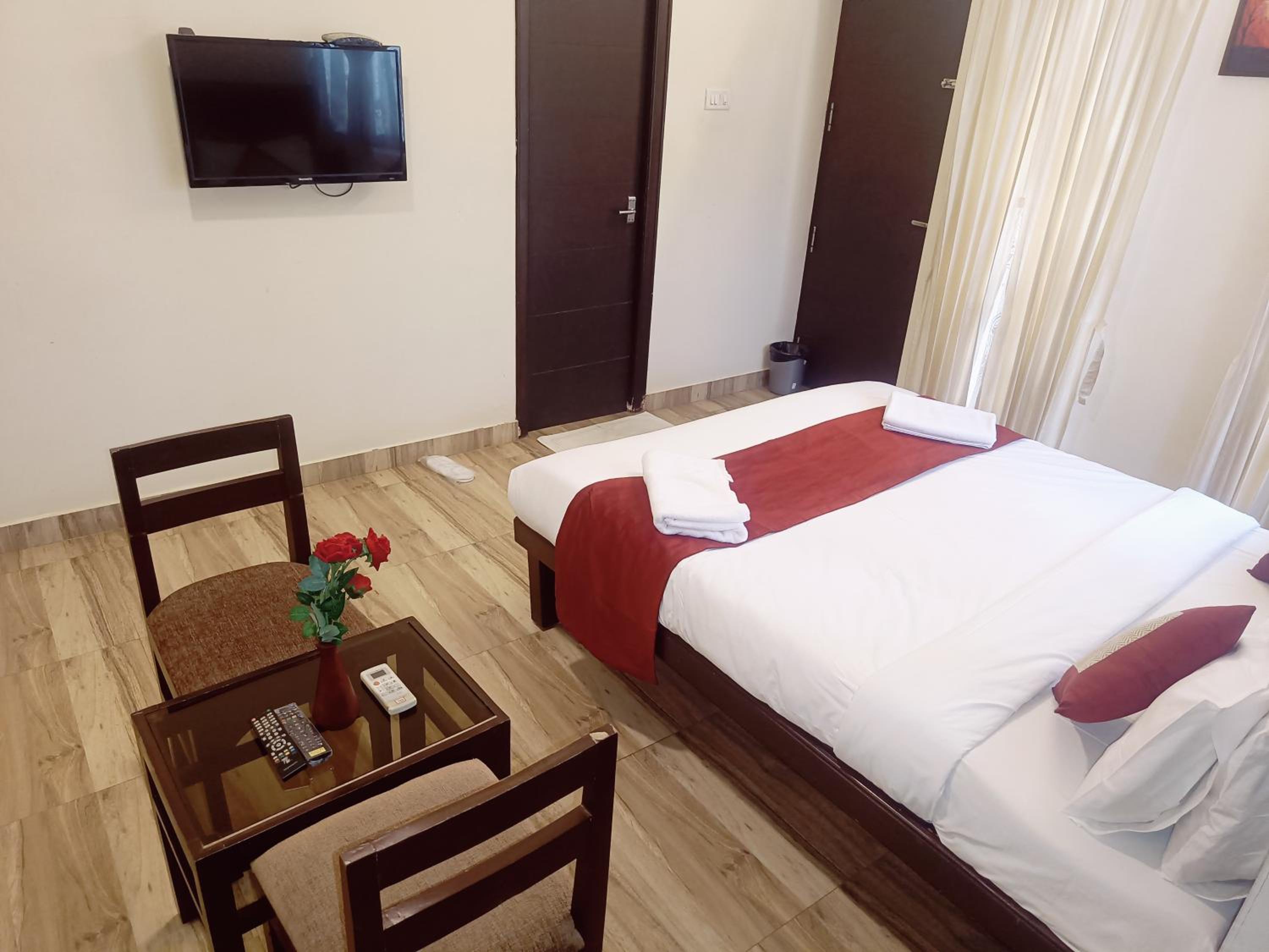 Deluxe Room - Photo 49