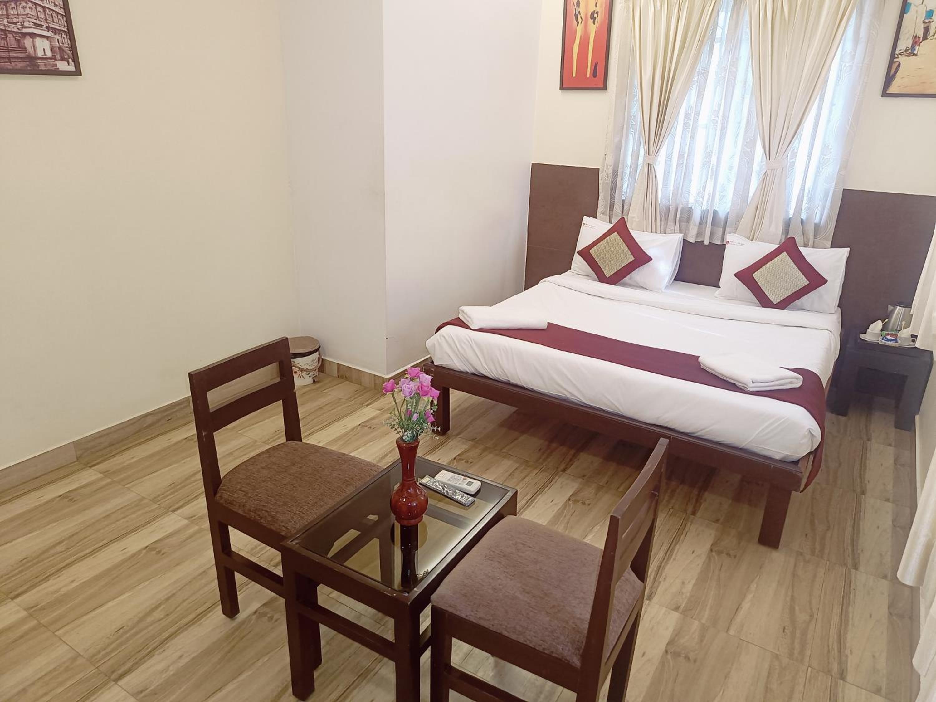 Deluxe Room - Photo 42
