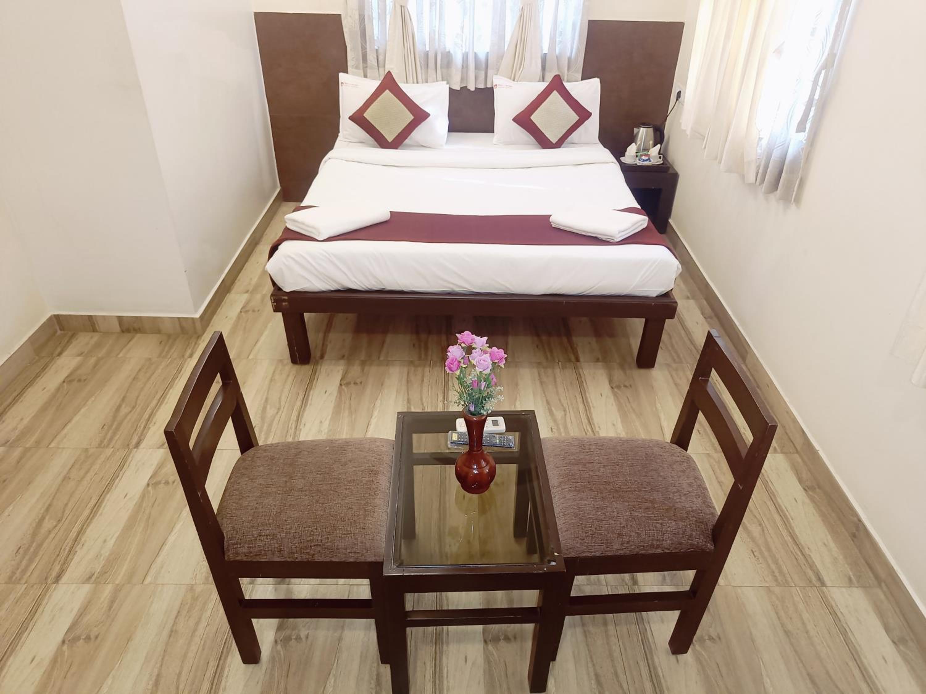 Deluxe Room - Photo 27