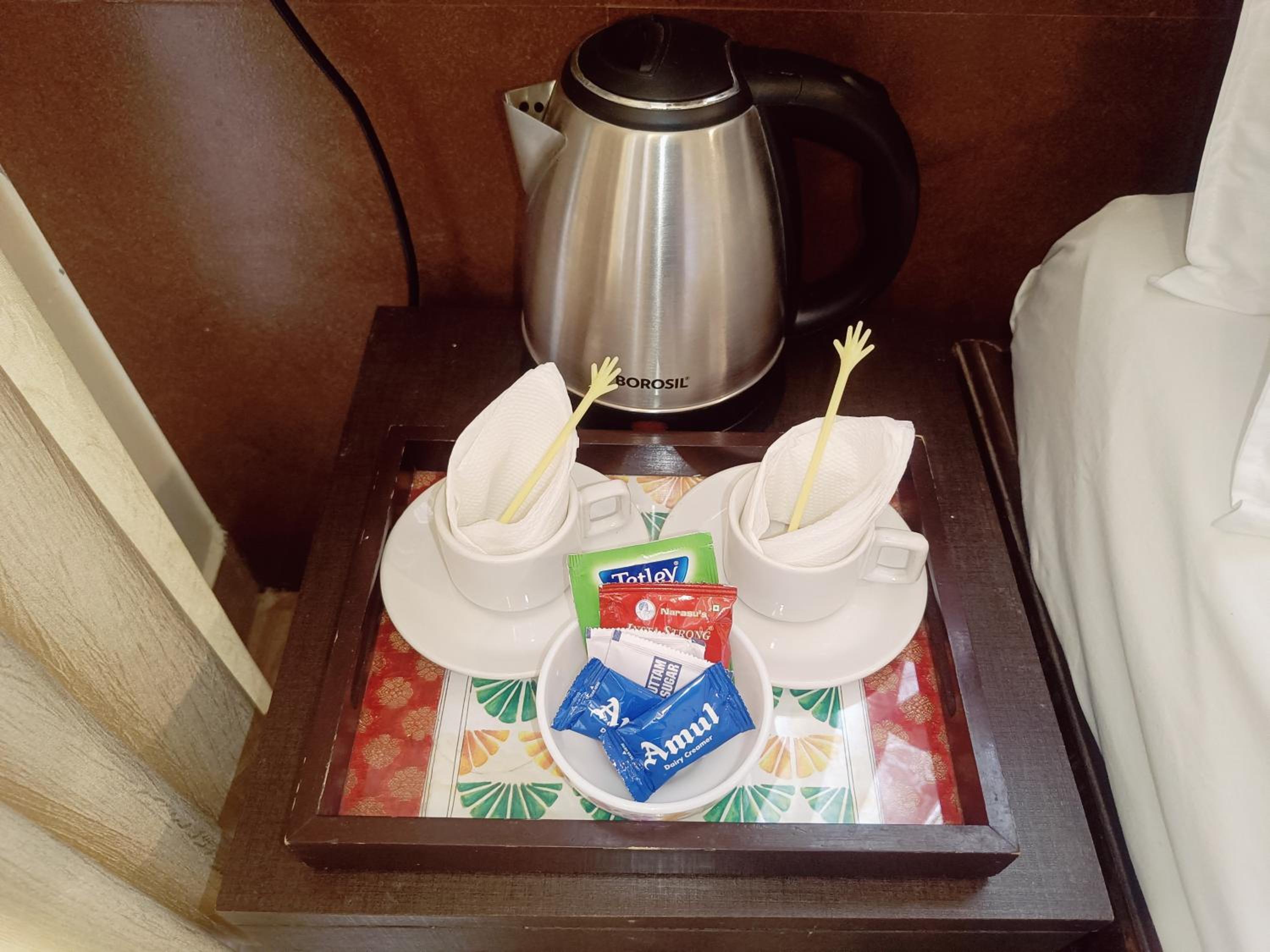 Deluxe Room - Photo 17