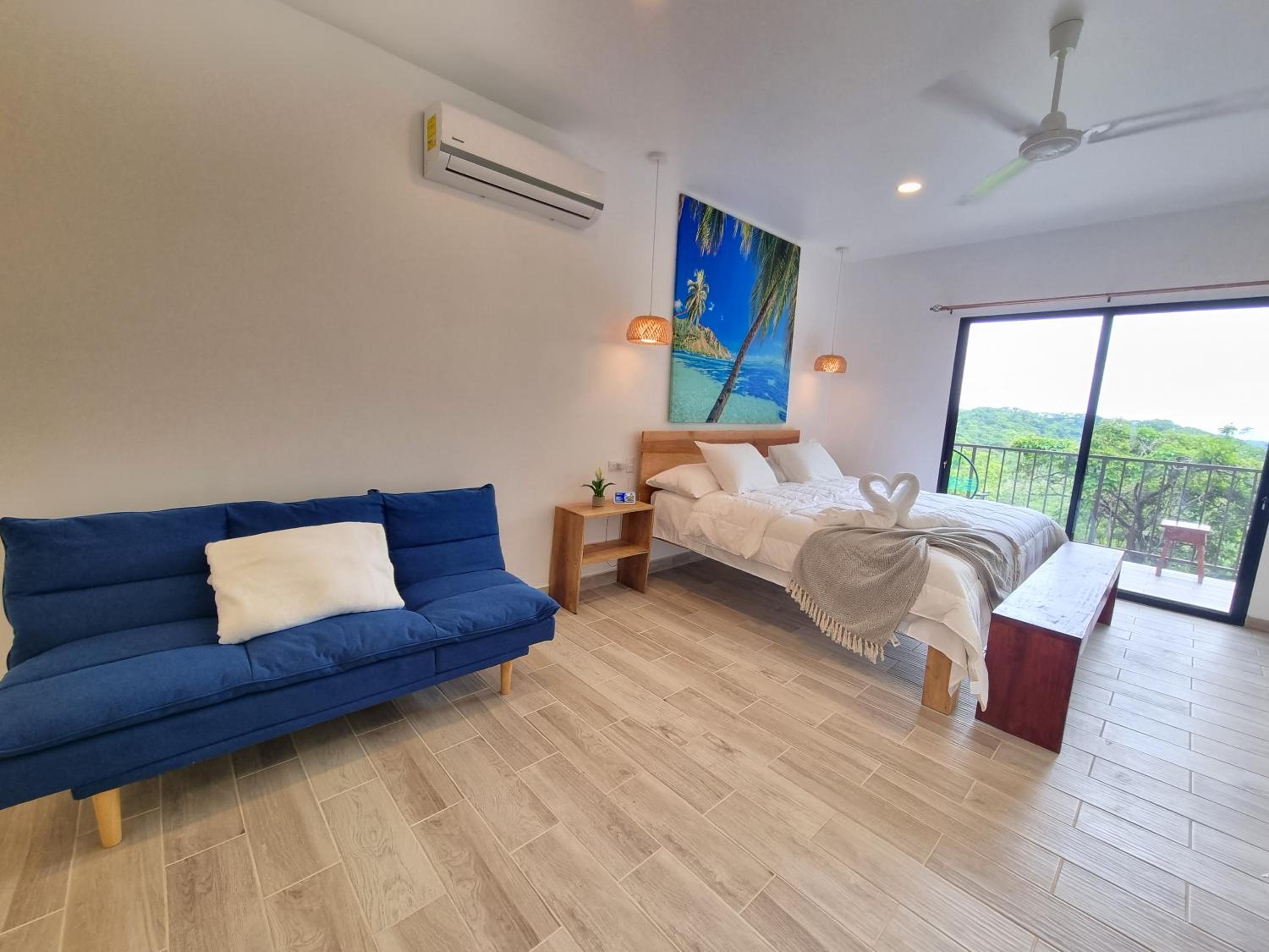 Three-Bedroom Vacation Home  photo 3