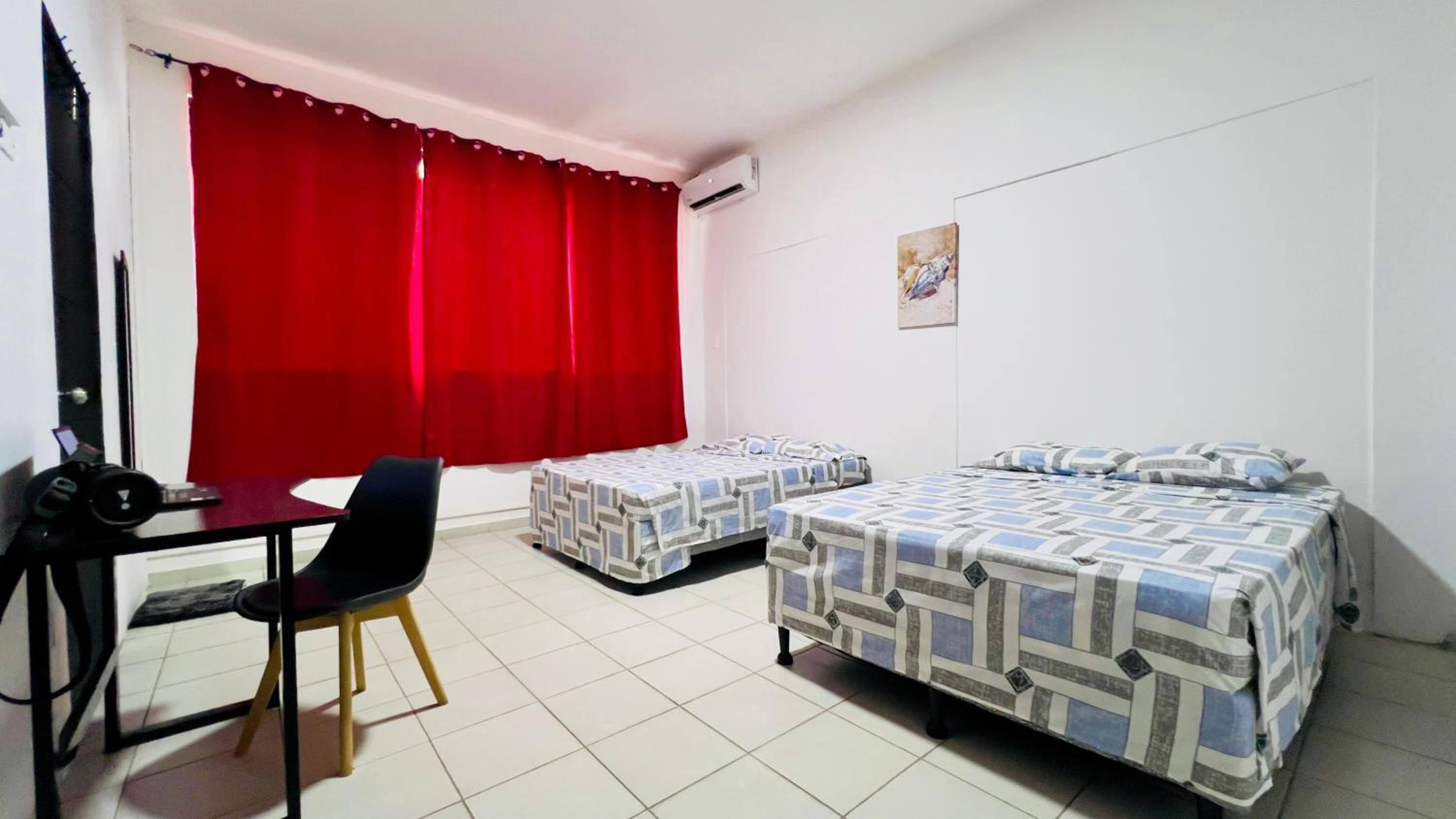 Deluxe Family Suite photo 3