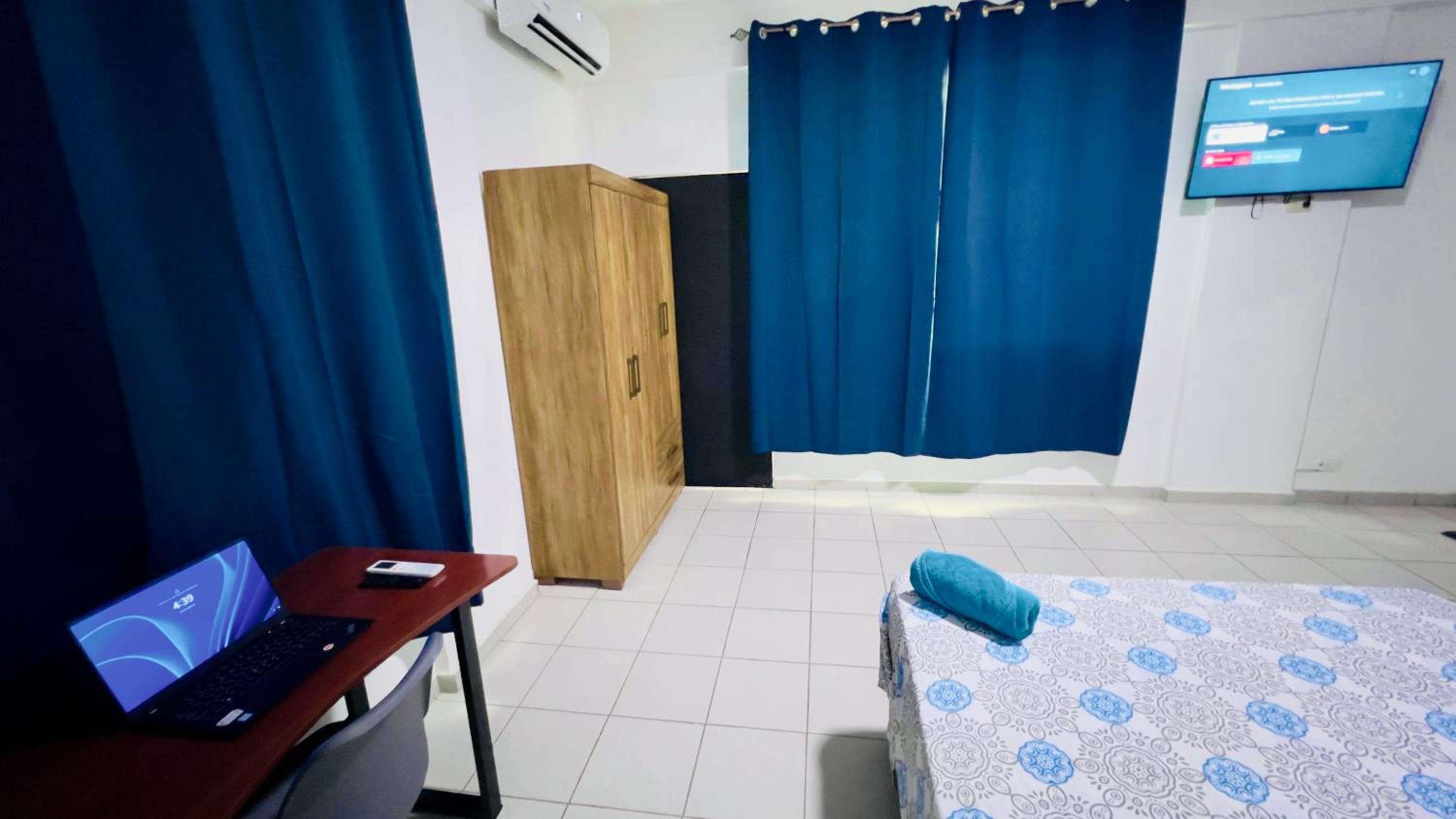 Double Room with Private Bathroom photo 3