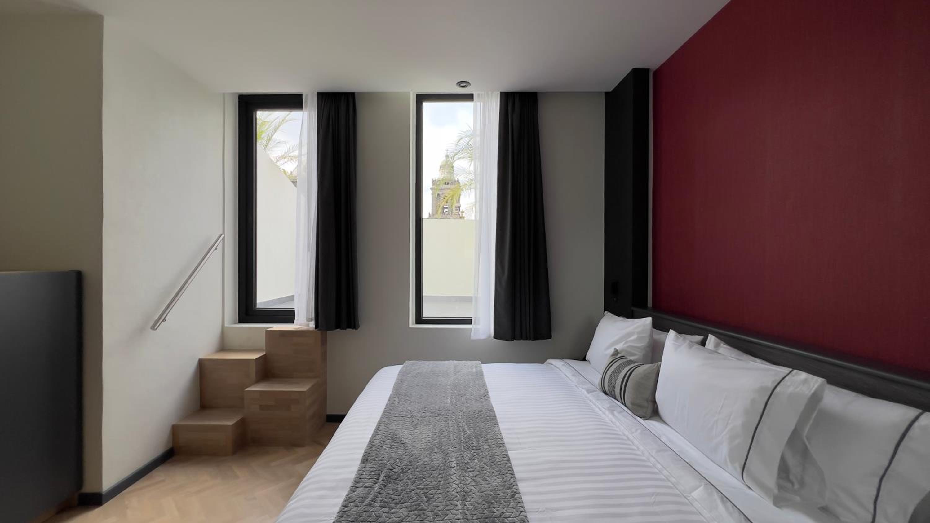 Suite with Terrace - Photo 12