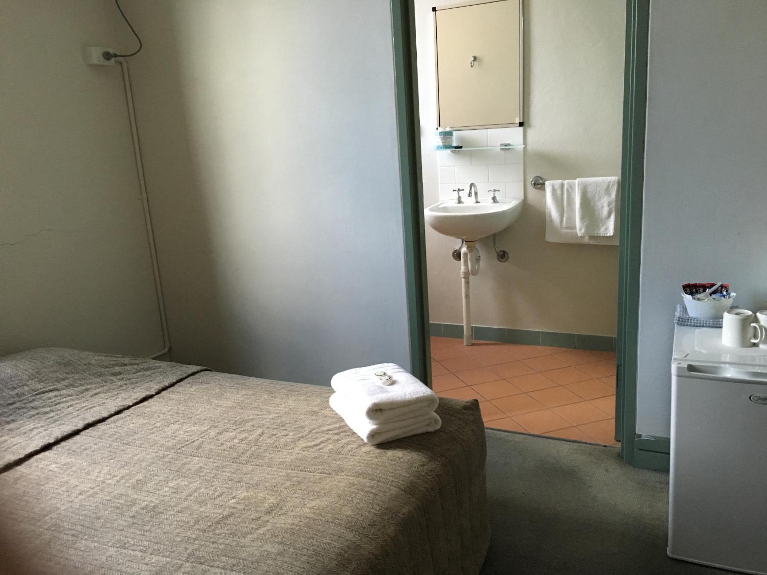 Double Room photo 3