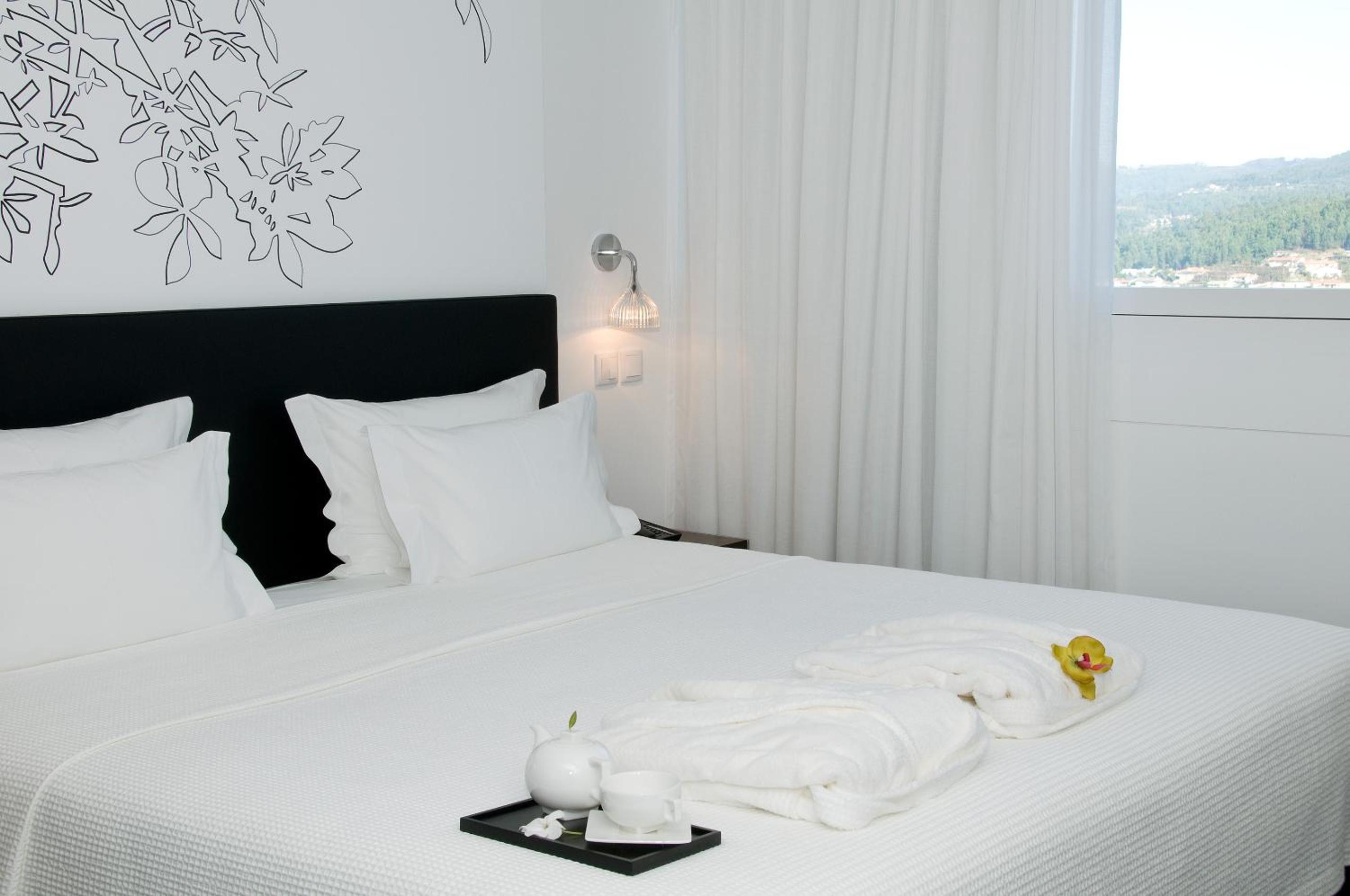 Double or Twin Room with Spa Swimming Pool Access